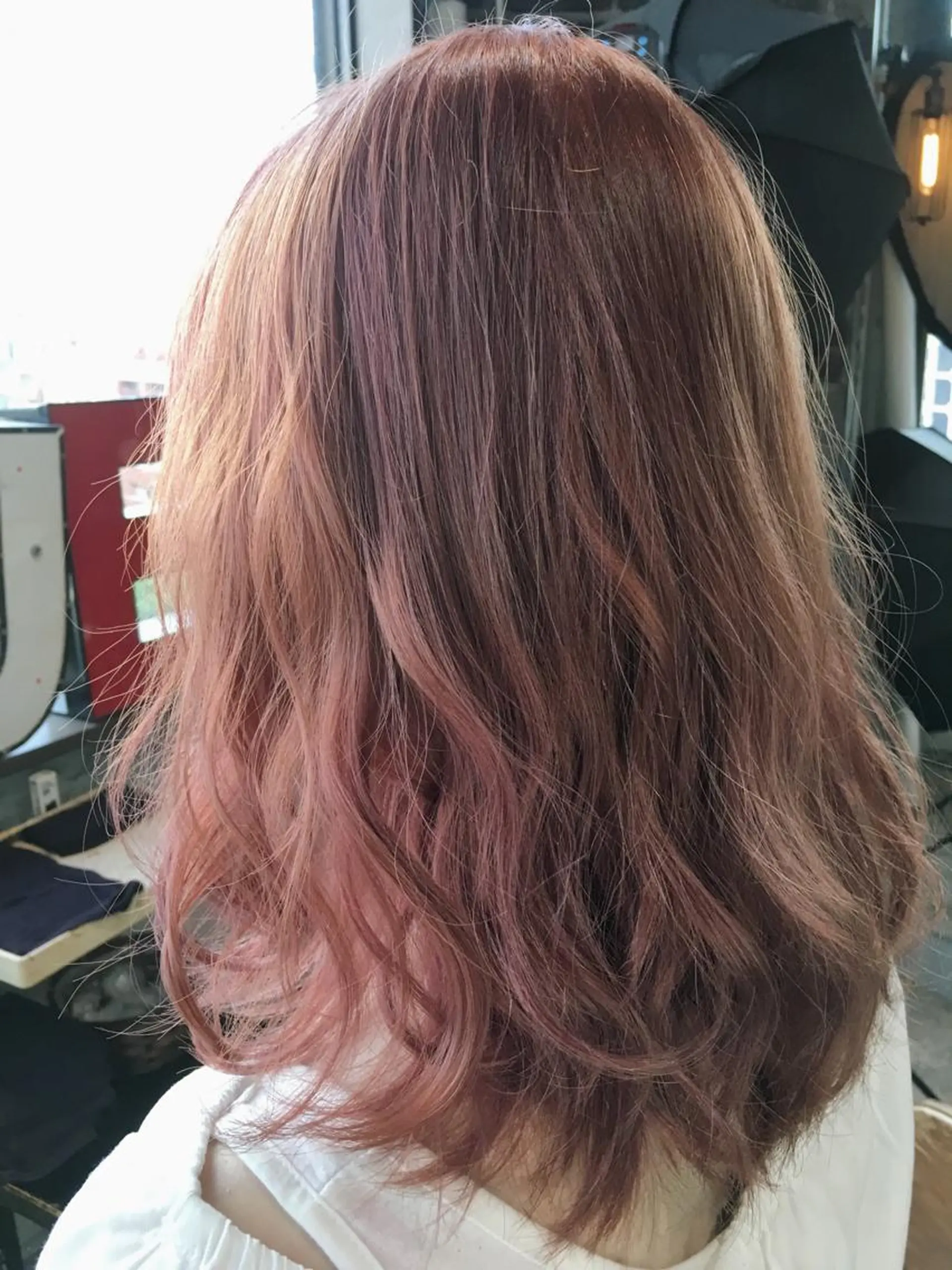 セミロング カラー パーマ 代表 中島貴志のヘアスタイル