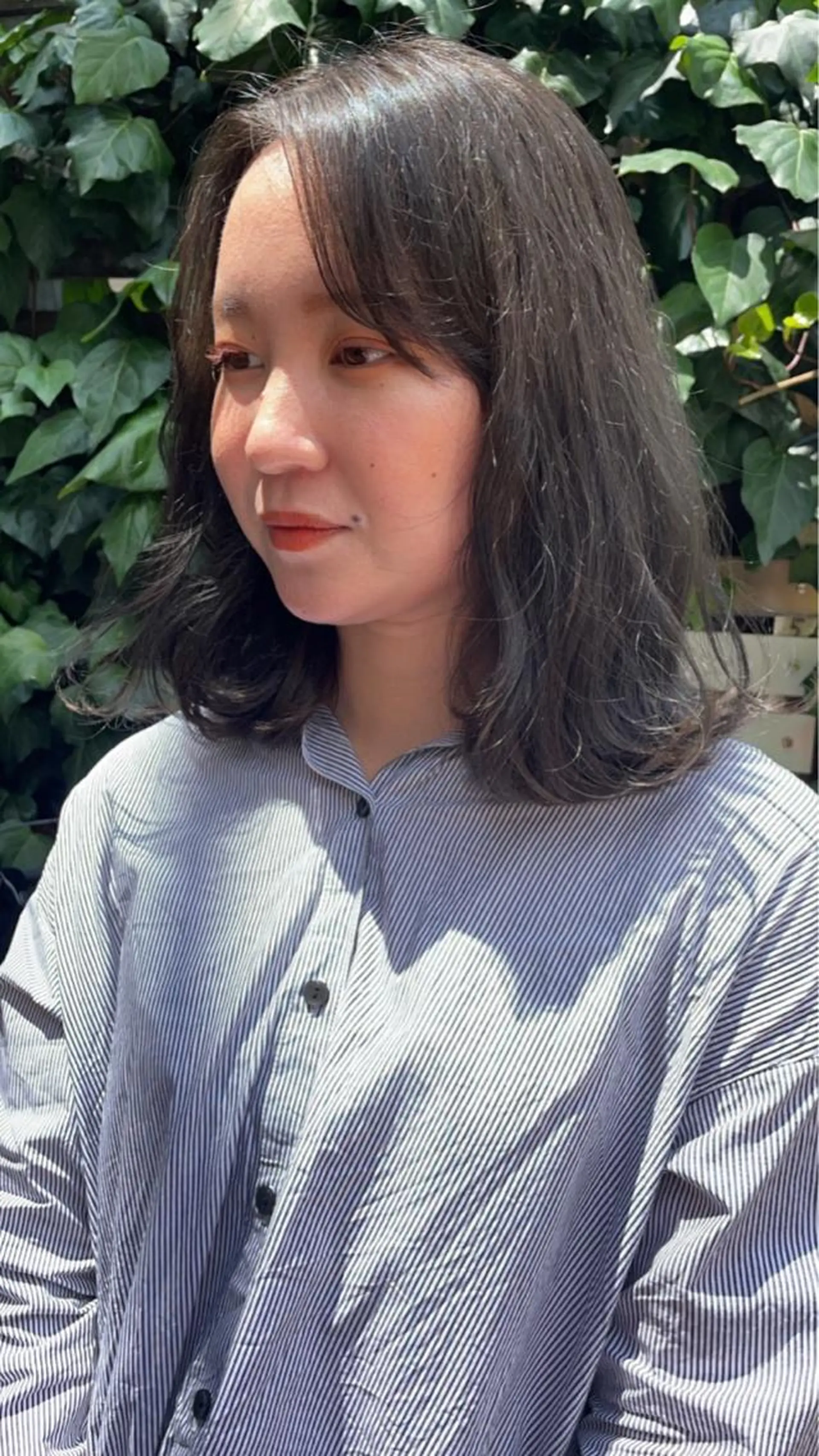 ミディアム レイヤーカット/ 透明感カラーmikuのヘアスタイル