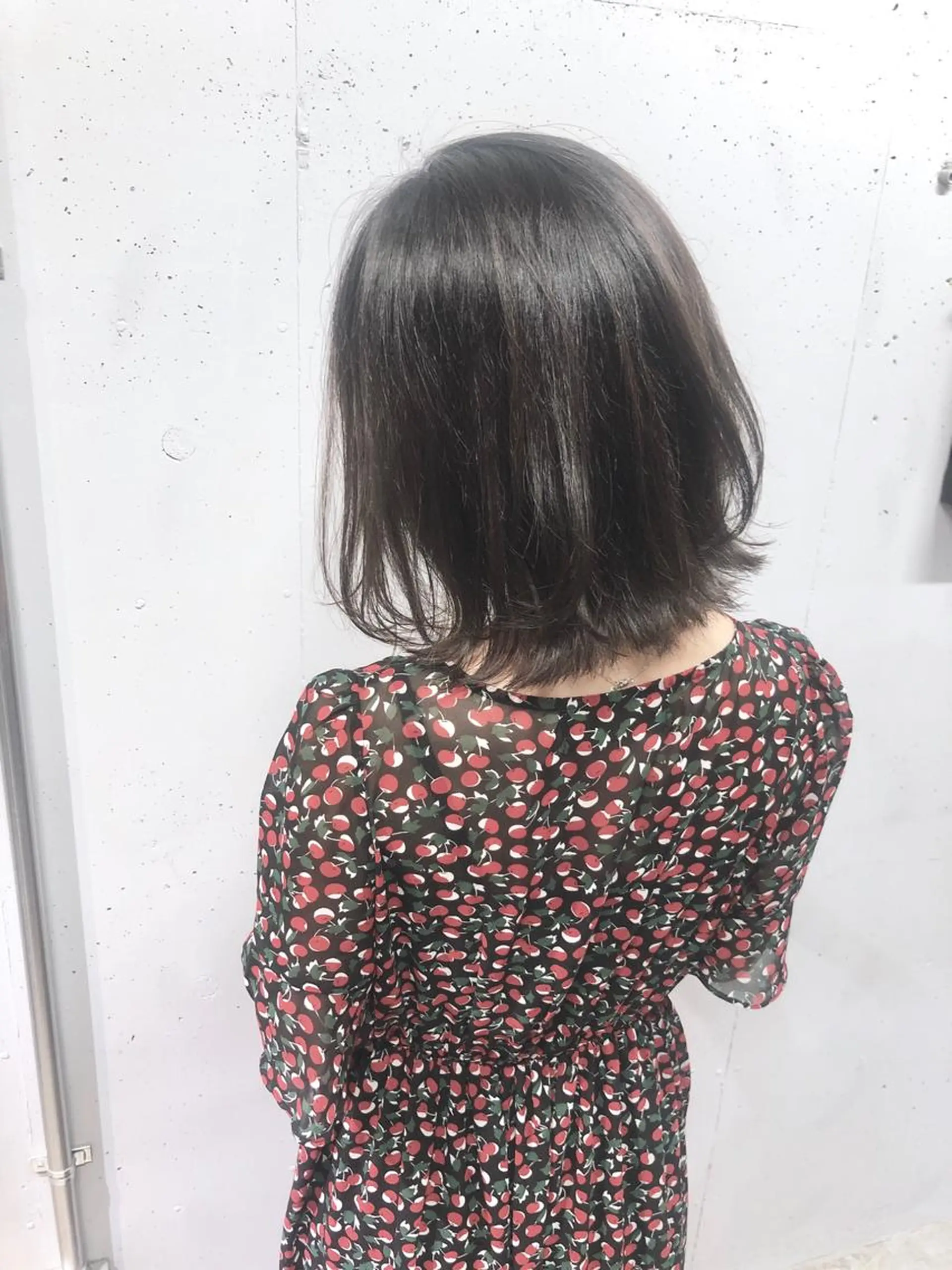 ミディアム くびれヘア レイヤーカット 外ハネヘア lok[ロク] 高田馬場のヘアスタイル