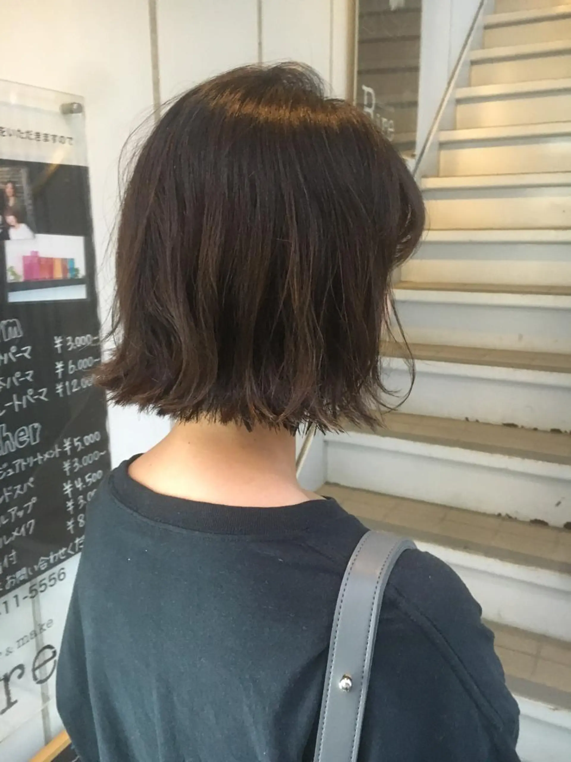 ショート ボブ 外ハネヘア 榎園 由美のヘアスタイル