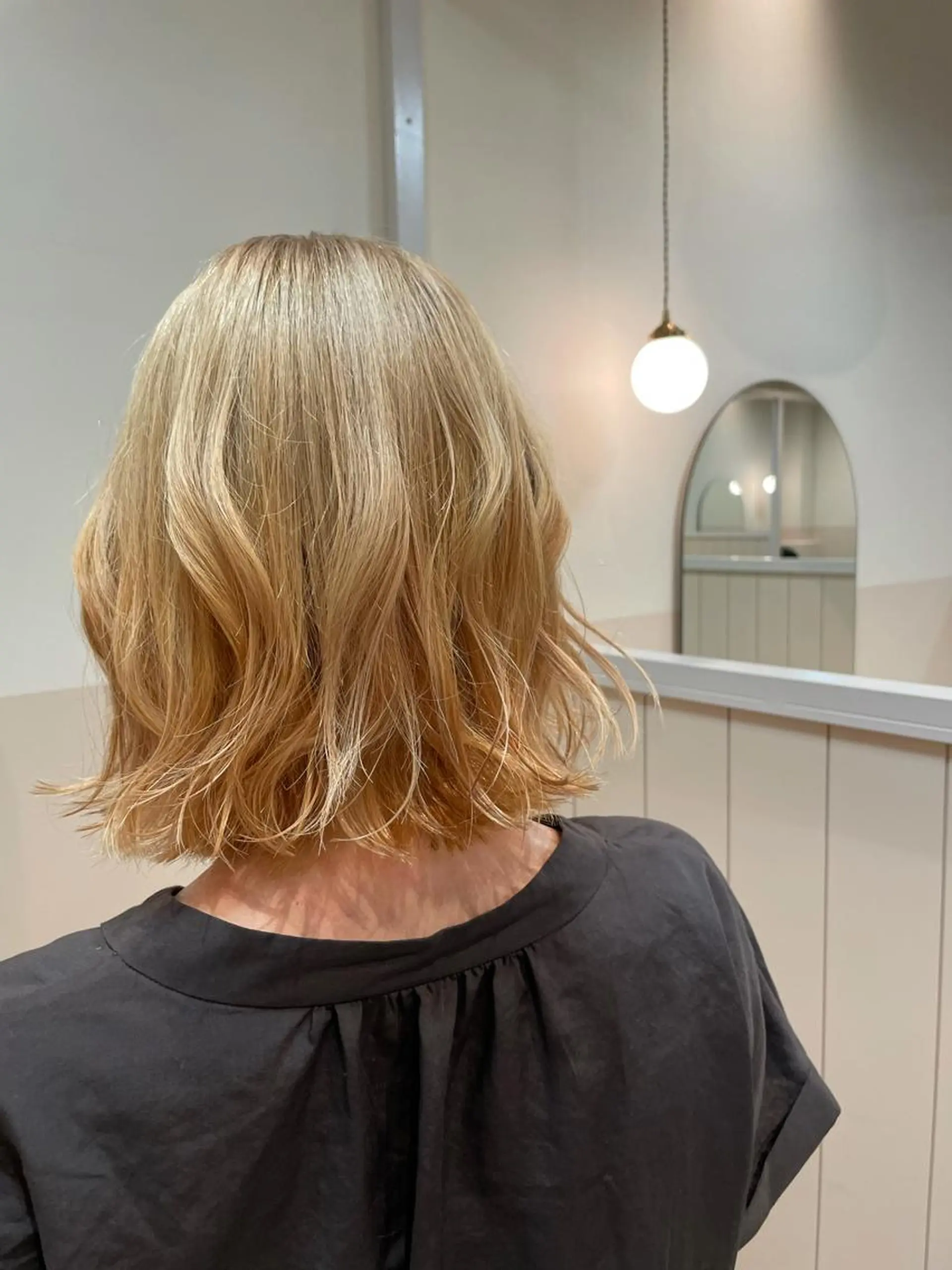 ショート カラー特化型美容師 保住のヘアスタイル