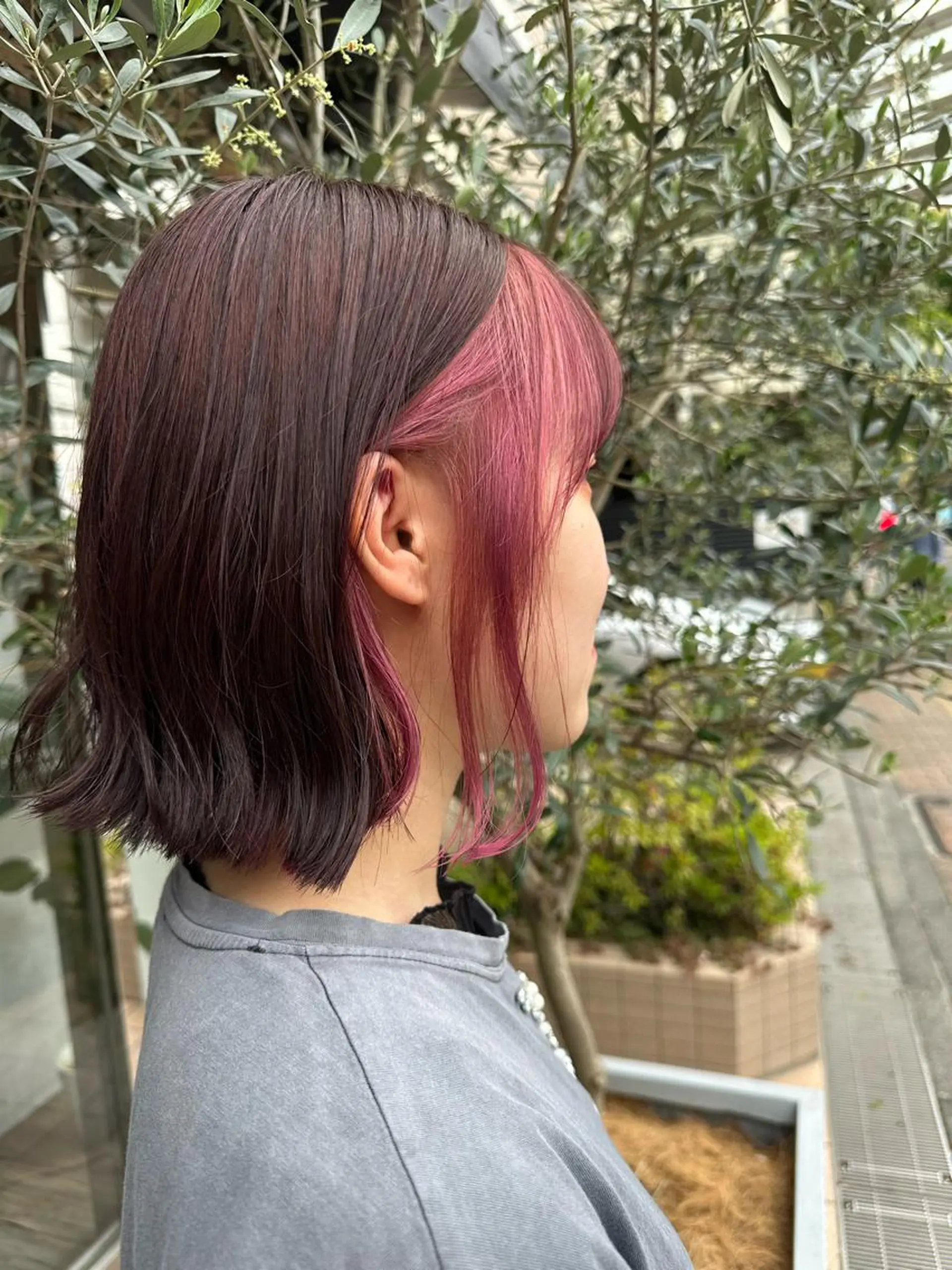 ショート カラー ミストバング 透明感カラー イヤリングカラー  フェイスフレーミング カット ヘアカラー sato ayaka ｜透明感カラー🫧のヘアスタイル