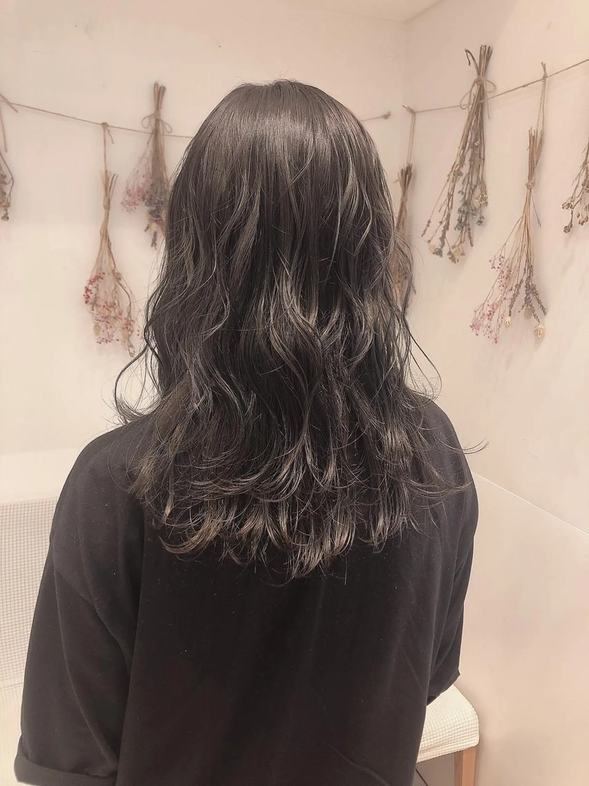 セミロング カラー グレージュ はだゆうき @hadadan08のヘアスタイル