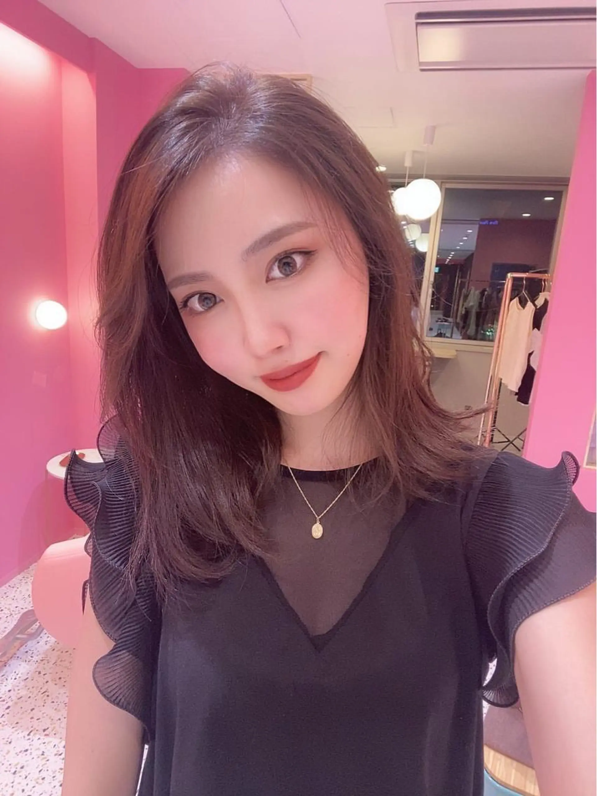 ミディアム カット ヘアカラー トリートメント MORE所属・MORE栄 野田航生のヘアスタイル