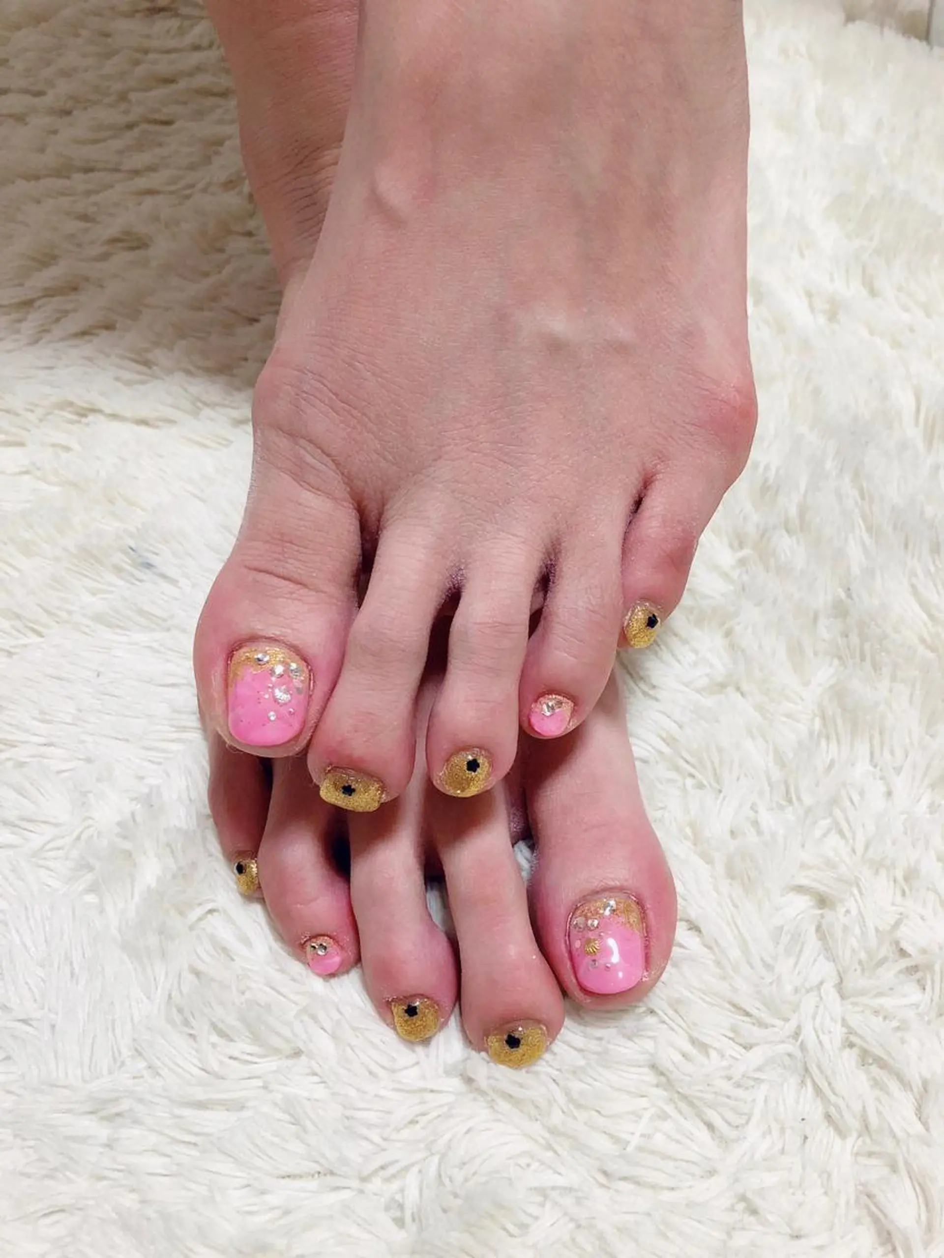 ネイル フットネイル 辻 依子のネイルデザイン