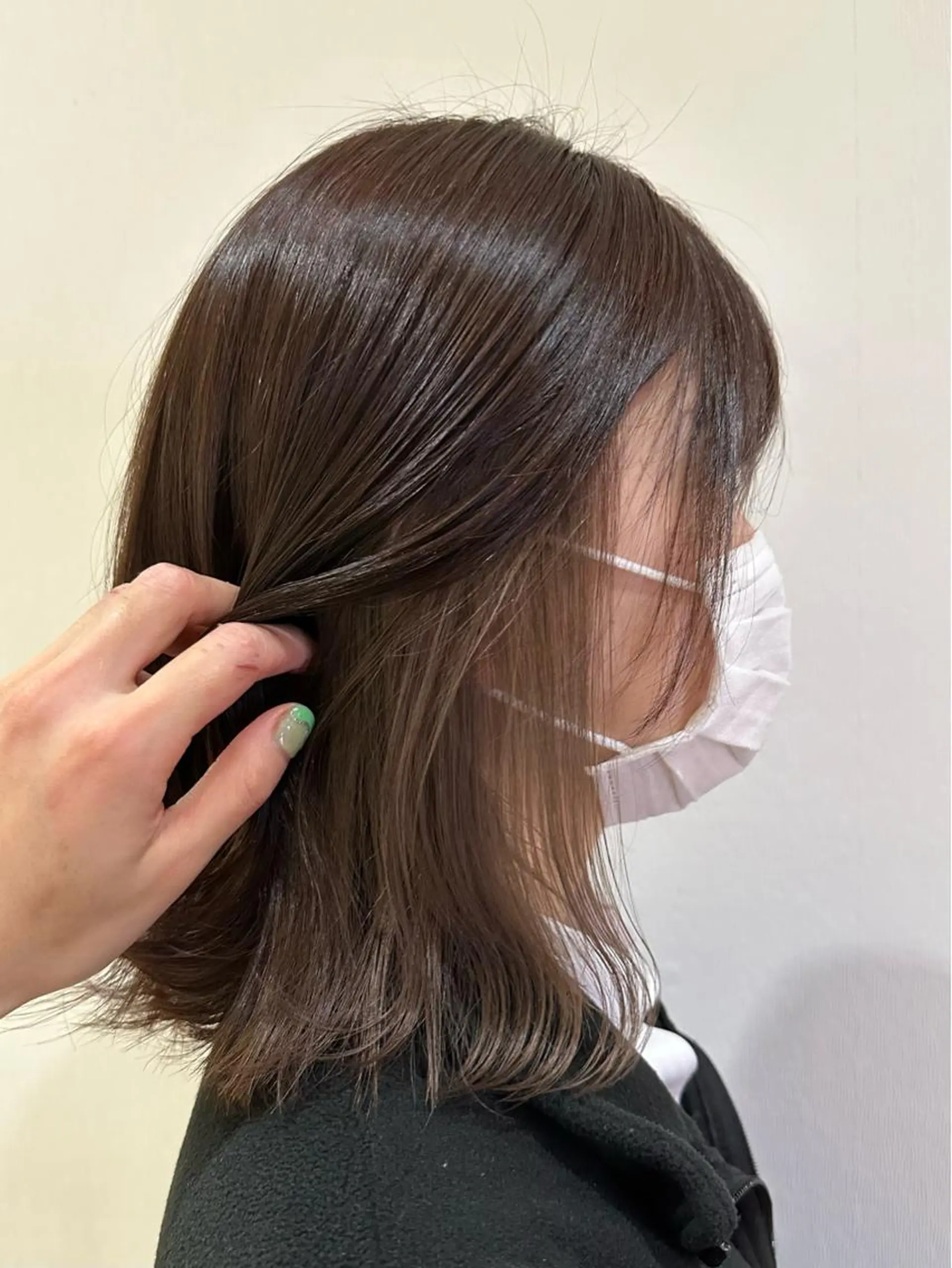 ミディアム カラー ベージュカラー ミルキーベージュ 相澤 茉澄のマツエク・マツパデザイン