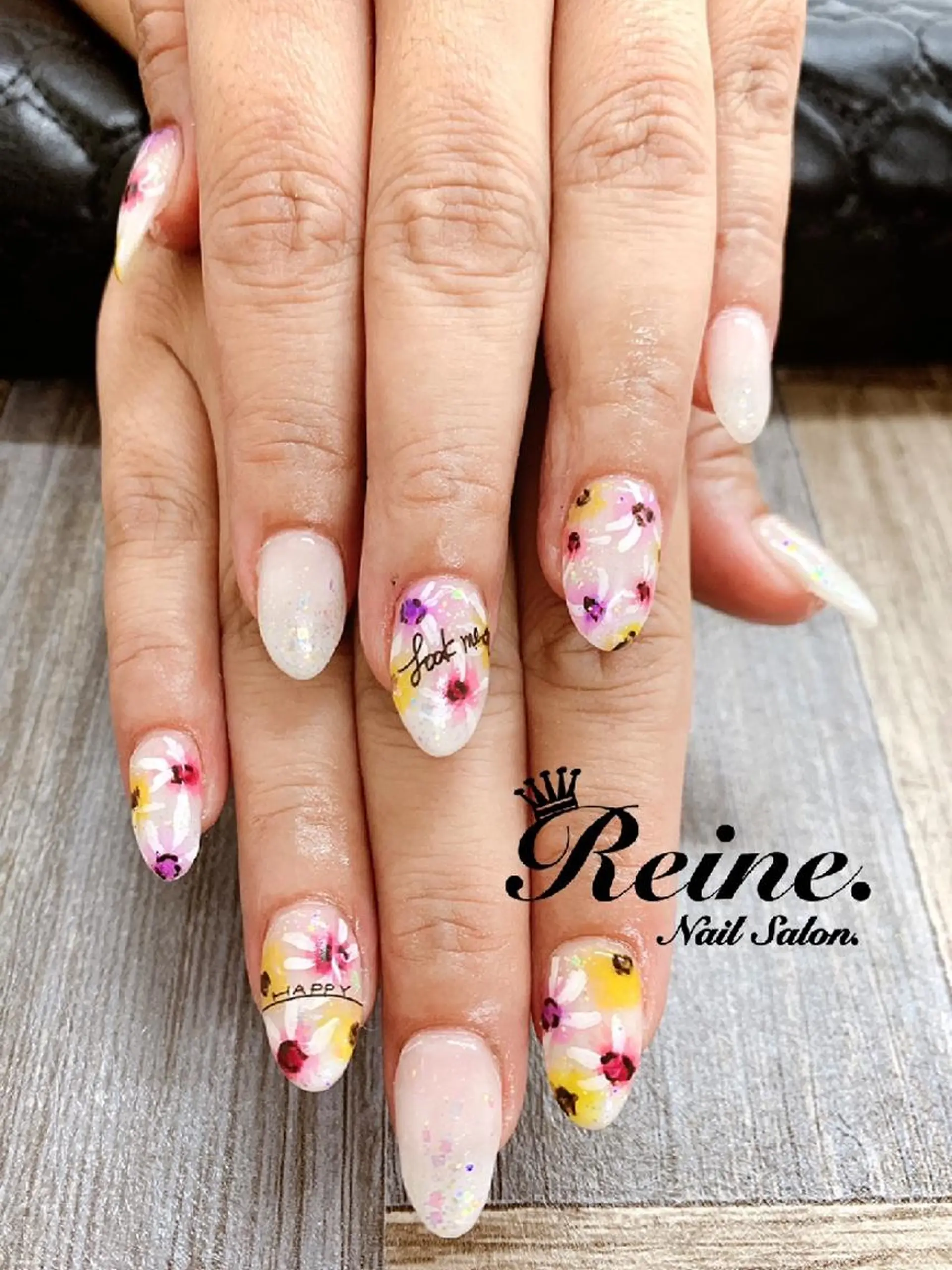 ネイル アートネイル Nailsalon Reine所属・玉栄 伶奈のネイルデザイン