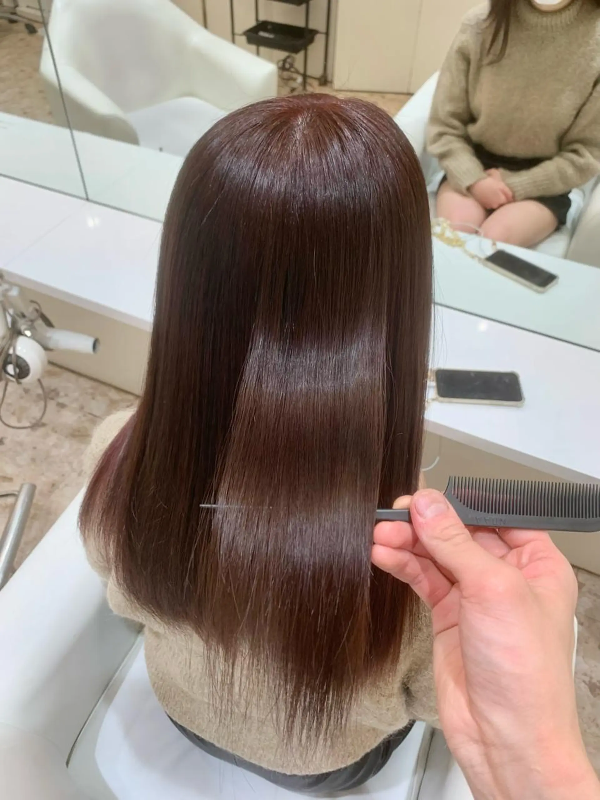 ロング カラー イヤリングカラー インナーカラー ピンクカラー 髪質改善 トリートメント レイヤー/艶カラー /韓国ヘア/高松のヘアスタイル