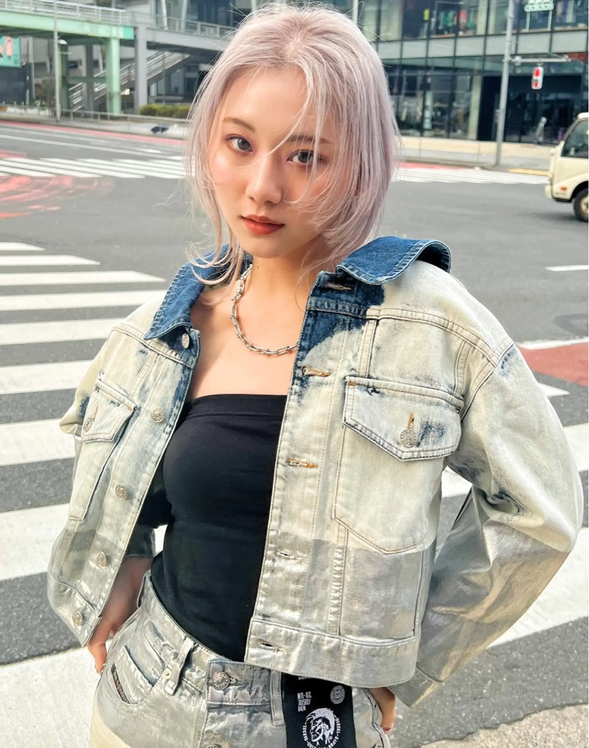 カラー kako　ショート ボブのヘアスタイル