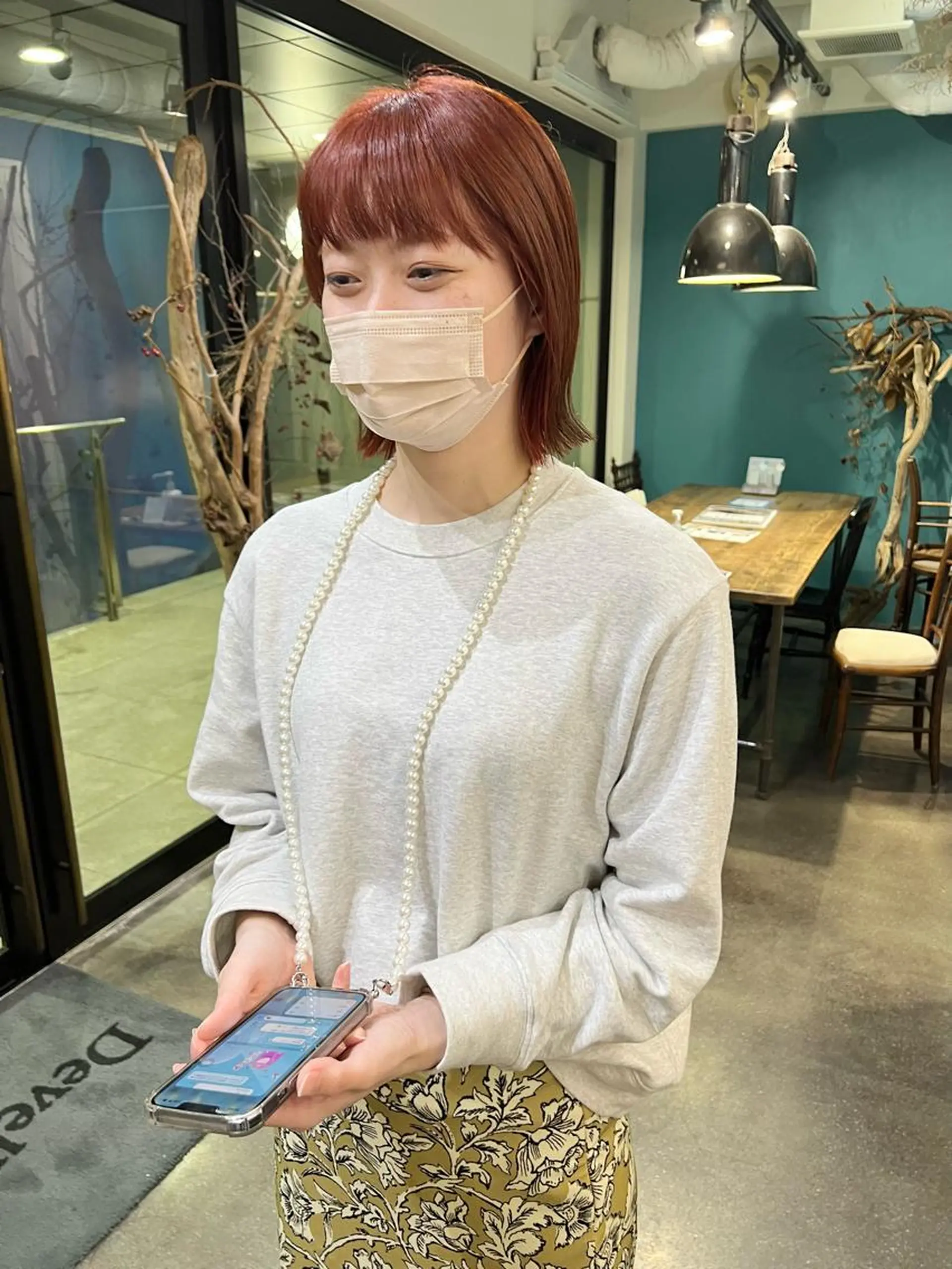 ショート カラー 切りっぱなしボブ ブリーチ ブラウンカラー ダブルカラー ブリーチなしカラー カット ヘアカラー 千葉 郁也のヘアスタイル