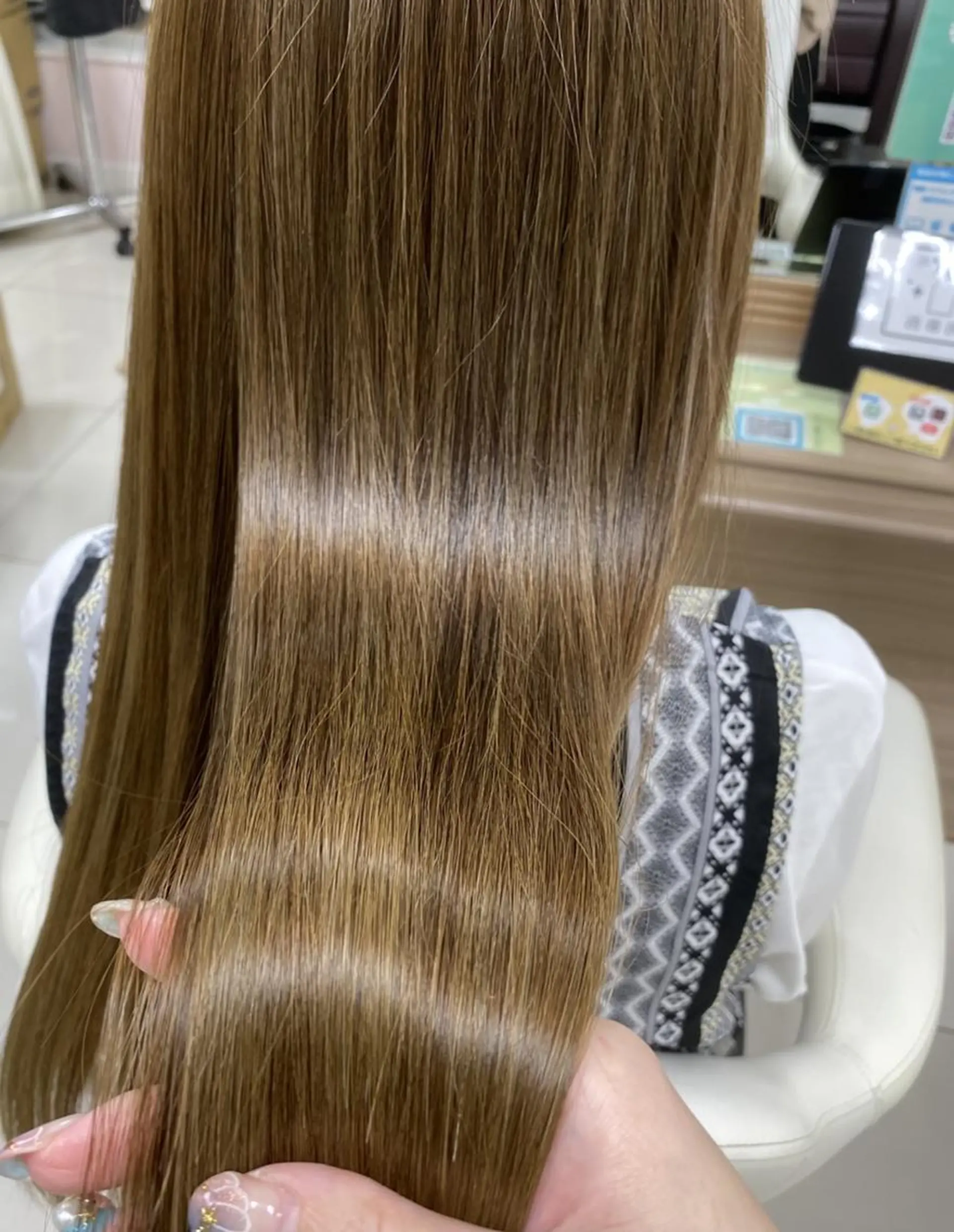 パーマ ロング ヘアカラー トリートメント SONOKA 🦋のヘアスタイル