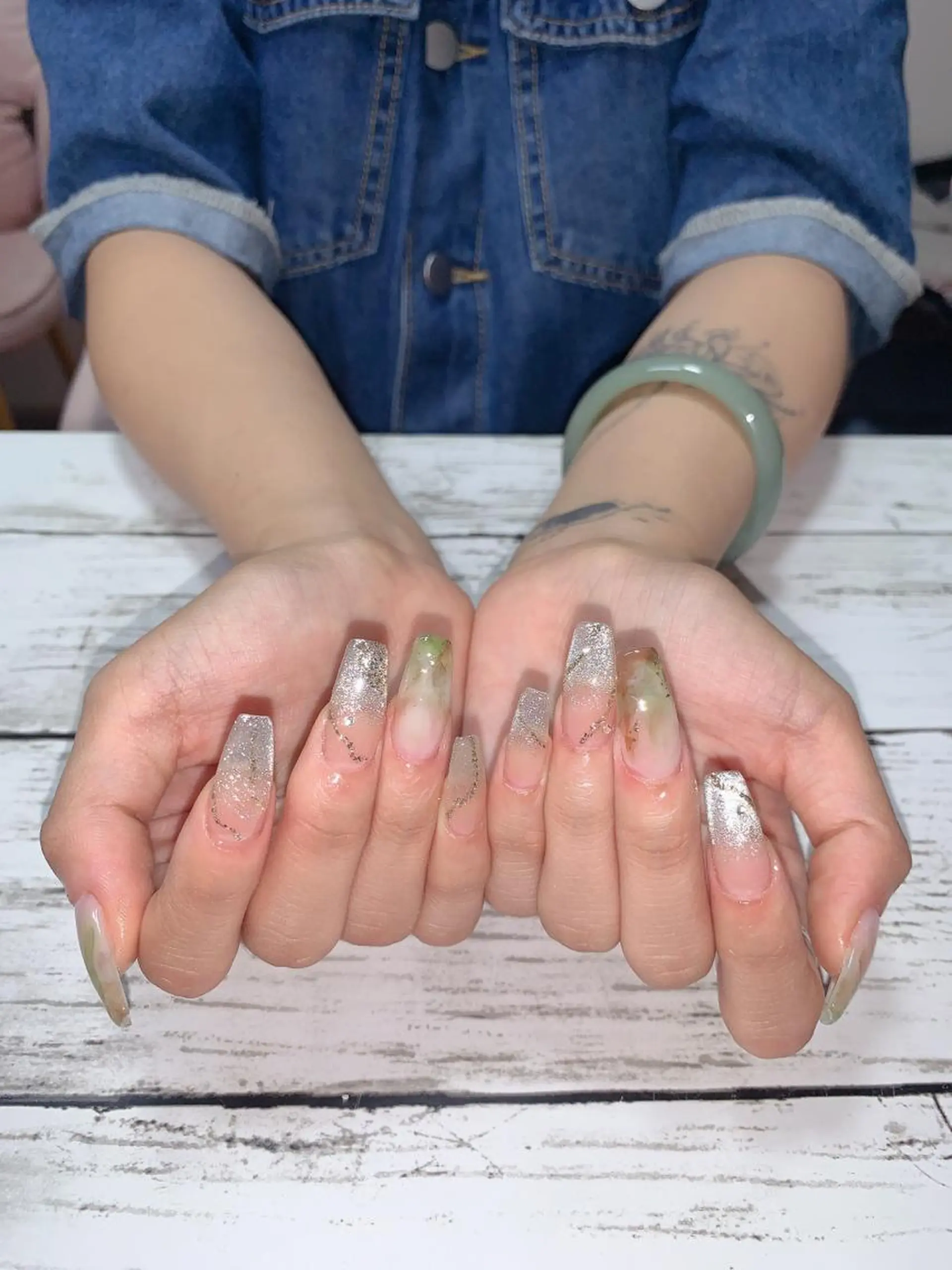 ネイル ゆず秋葉原 Vickyのネイルデザイン