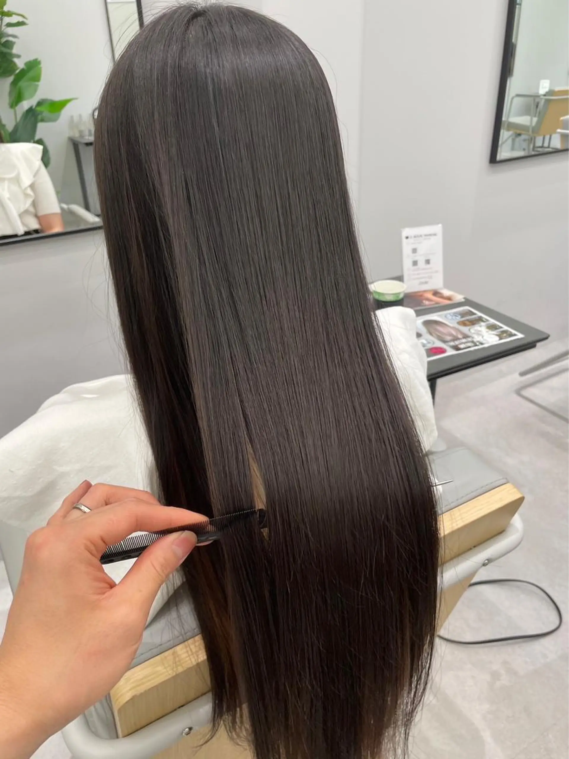 ロング 縮毛矯正 カット 縮毛矯正 joule 藤原沙綾のヘアスタイル