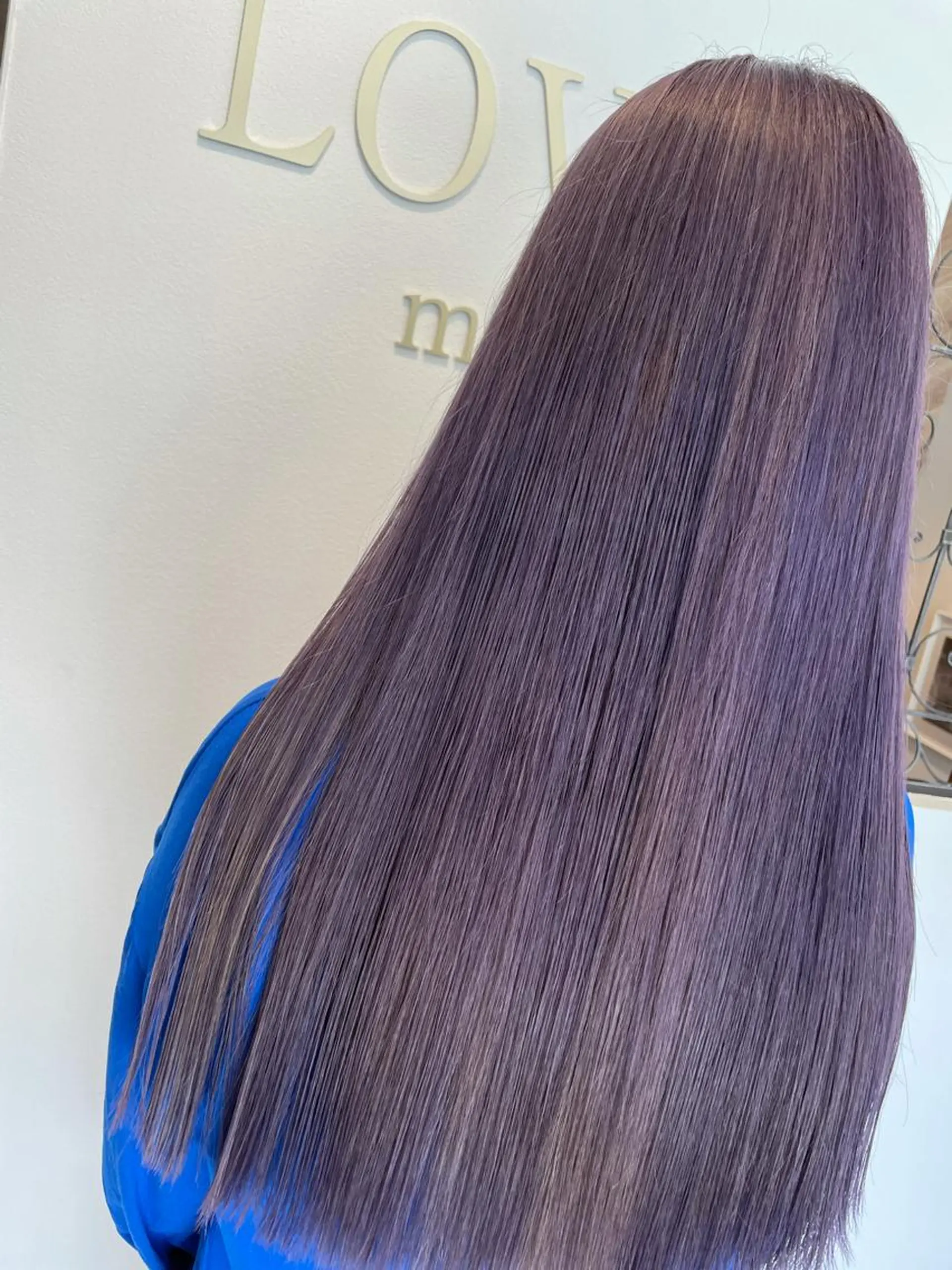 ロング カラー ヘアカラー Lovis moa 〘国分　かな〙のヘアスタイル
