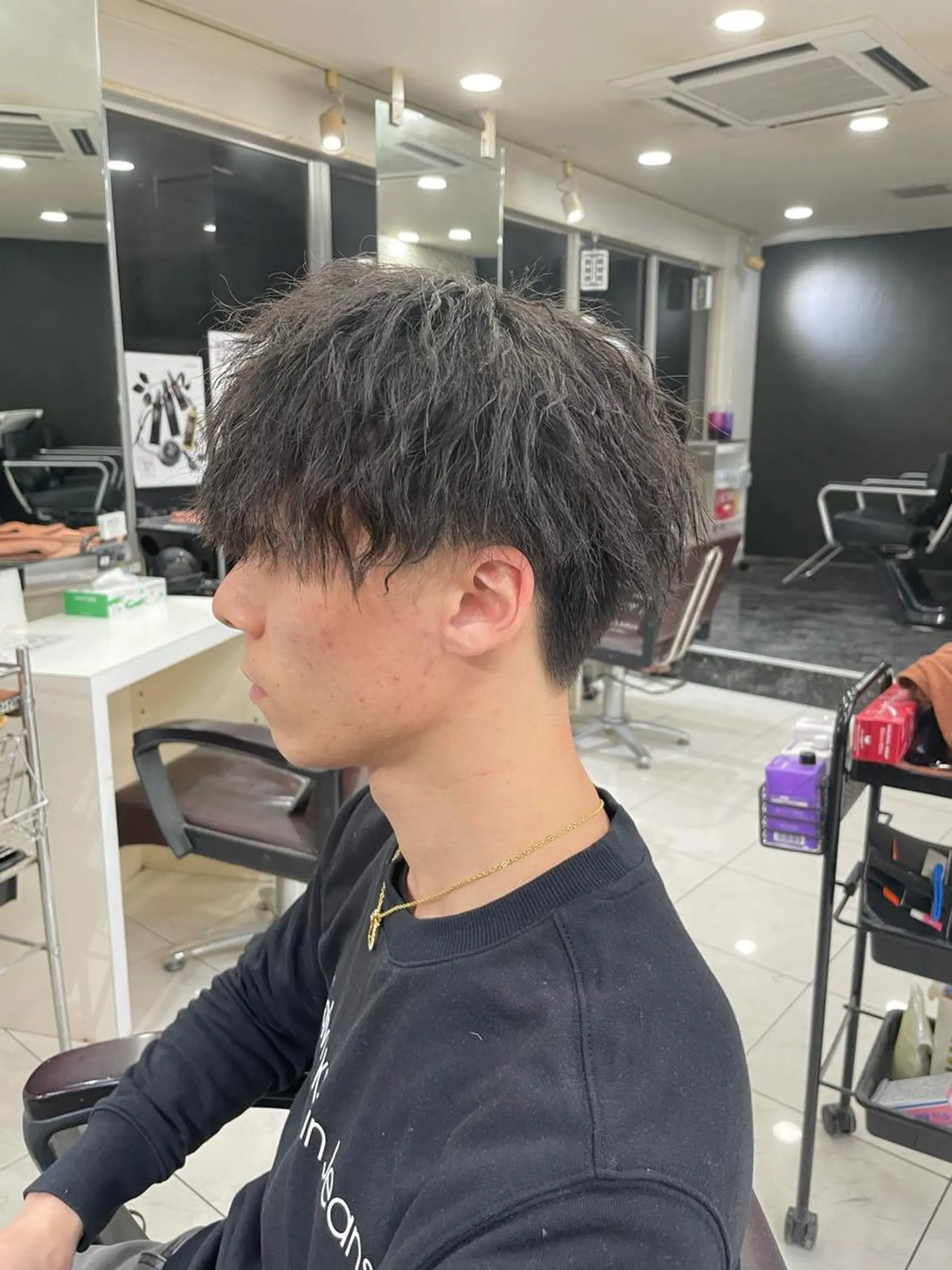 ショート パーマ メンズ メンズパーマ メンズツイストパーマ ツイストパーマ メッシュカラー 艶髪/西尾 幸樹のヘアスタイル