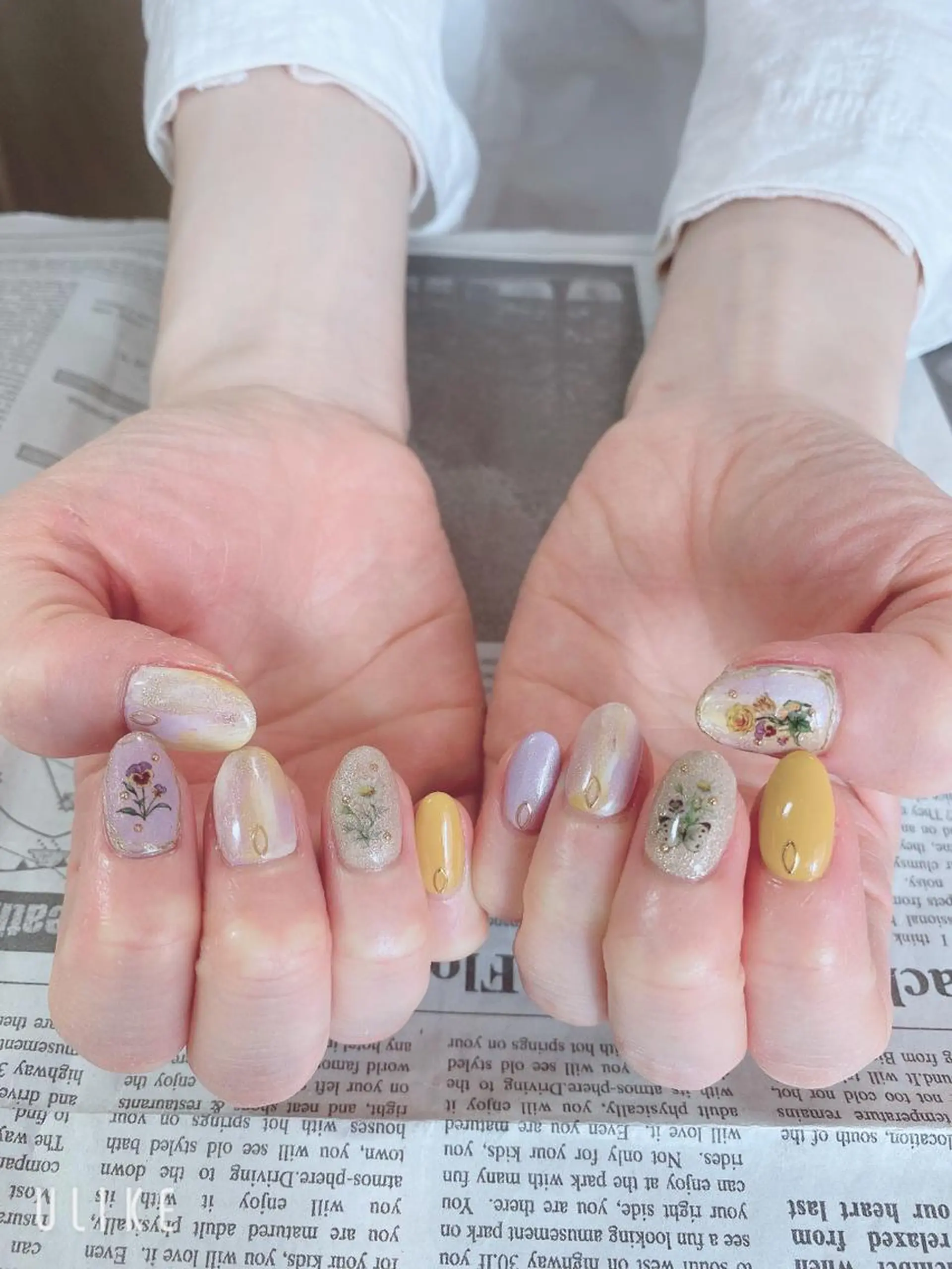 ネイル ハンドネイル ハンドケア 森山 舞のネイルデザイン