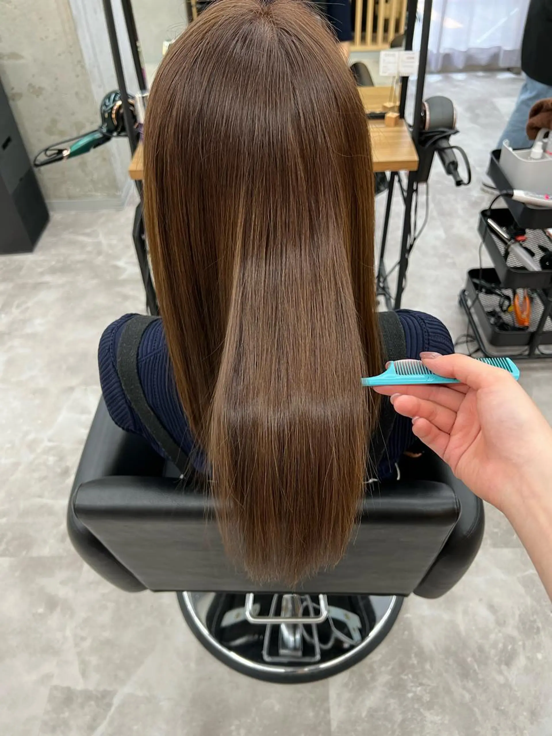 セミロング カラー ブリーチ 透明感カラー トリートメント ブリーチ/ベージュ 💕/momoaのヘアスタイル