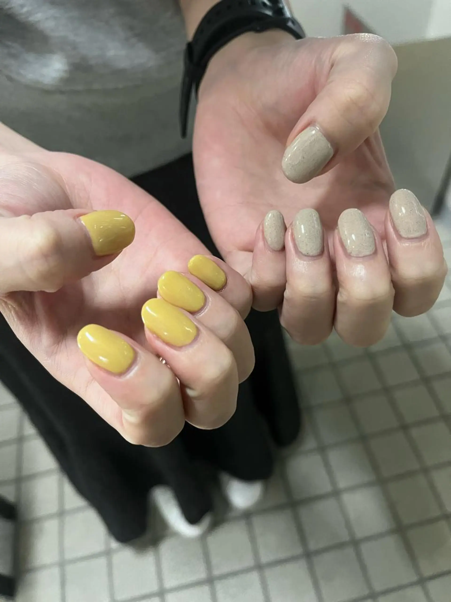 ネイル ジェルネイル 黄色 Etel atelier。のネイルデザイン