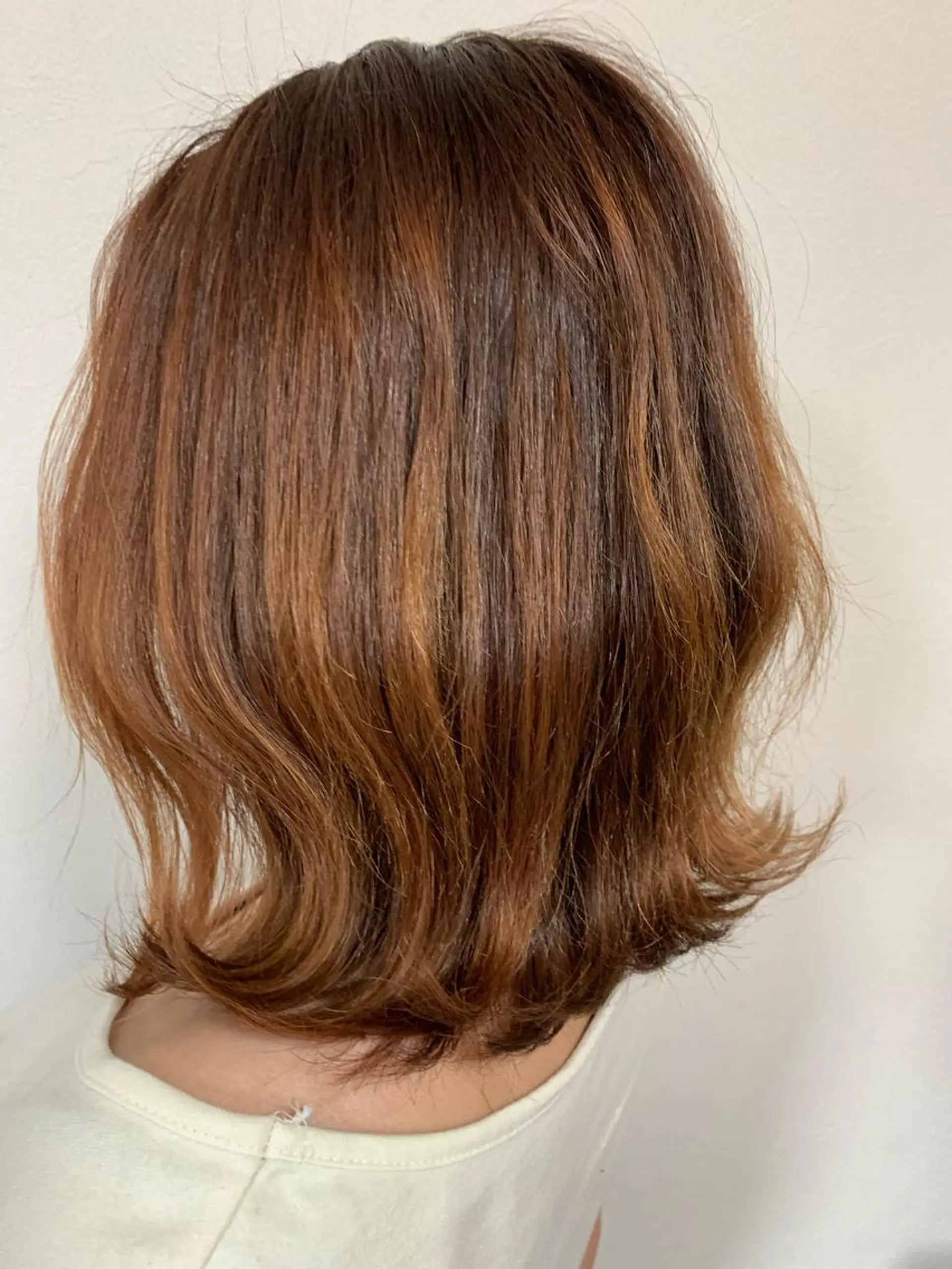 ミディアム カラー ブラウンカラー オレンジ オレンジブラウン ヘアカラー トリートメント FLAGS YAMATOのヘアスタイル