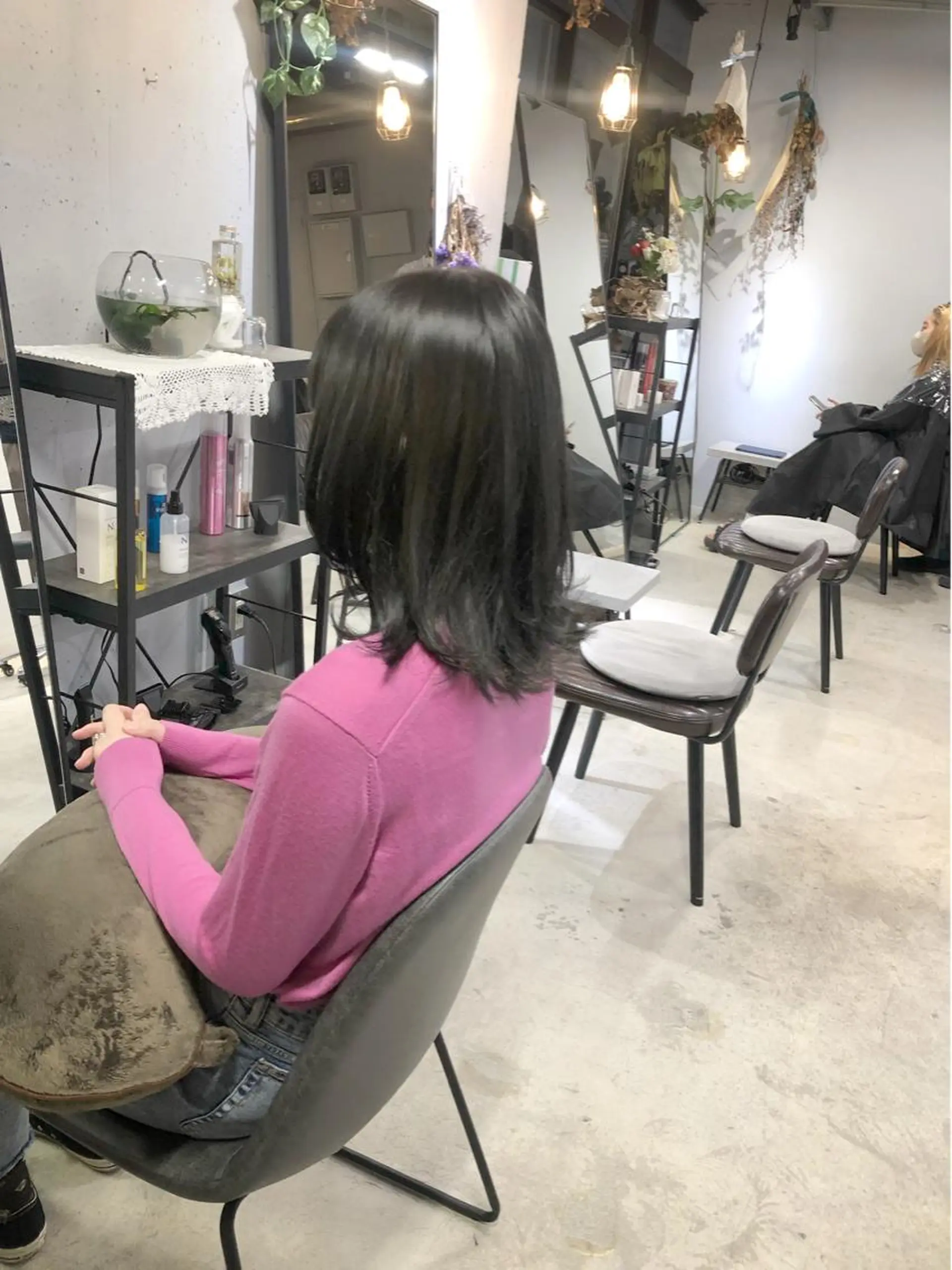 ミディアム カラー 松下 倫子のヘアスタイル