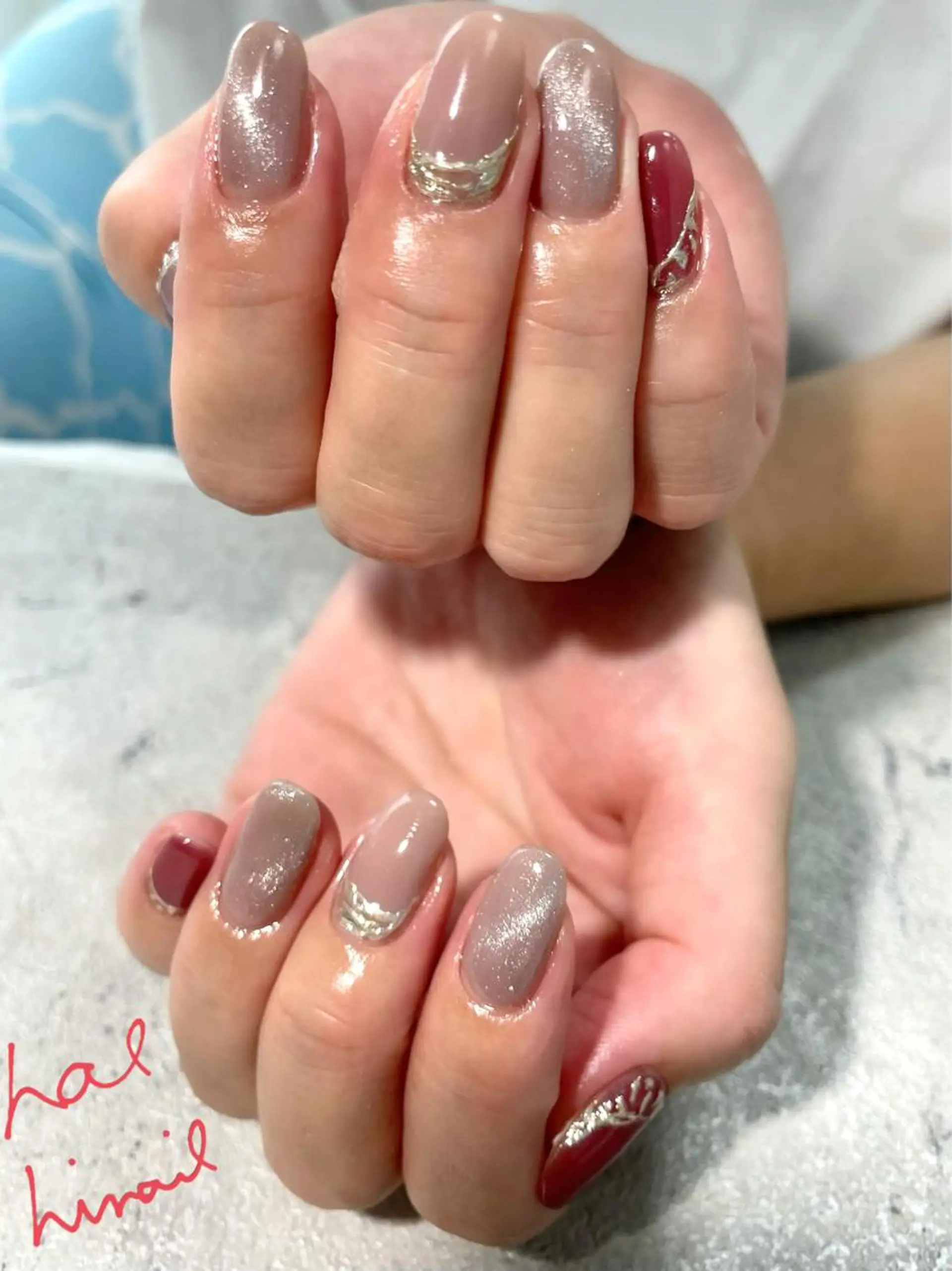 ネイル マグネットネイル ミラーネイル ニュアンスネイル はるひな ねいるのネイルデザイン