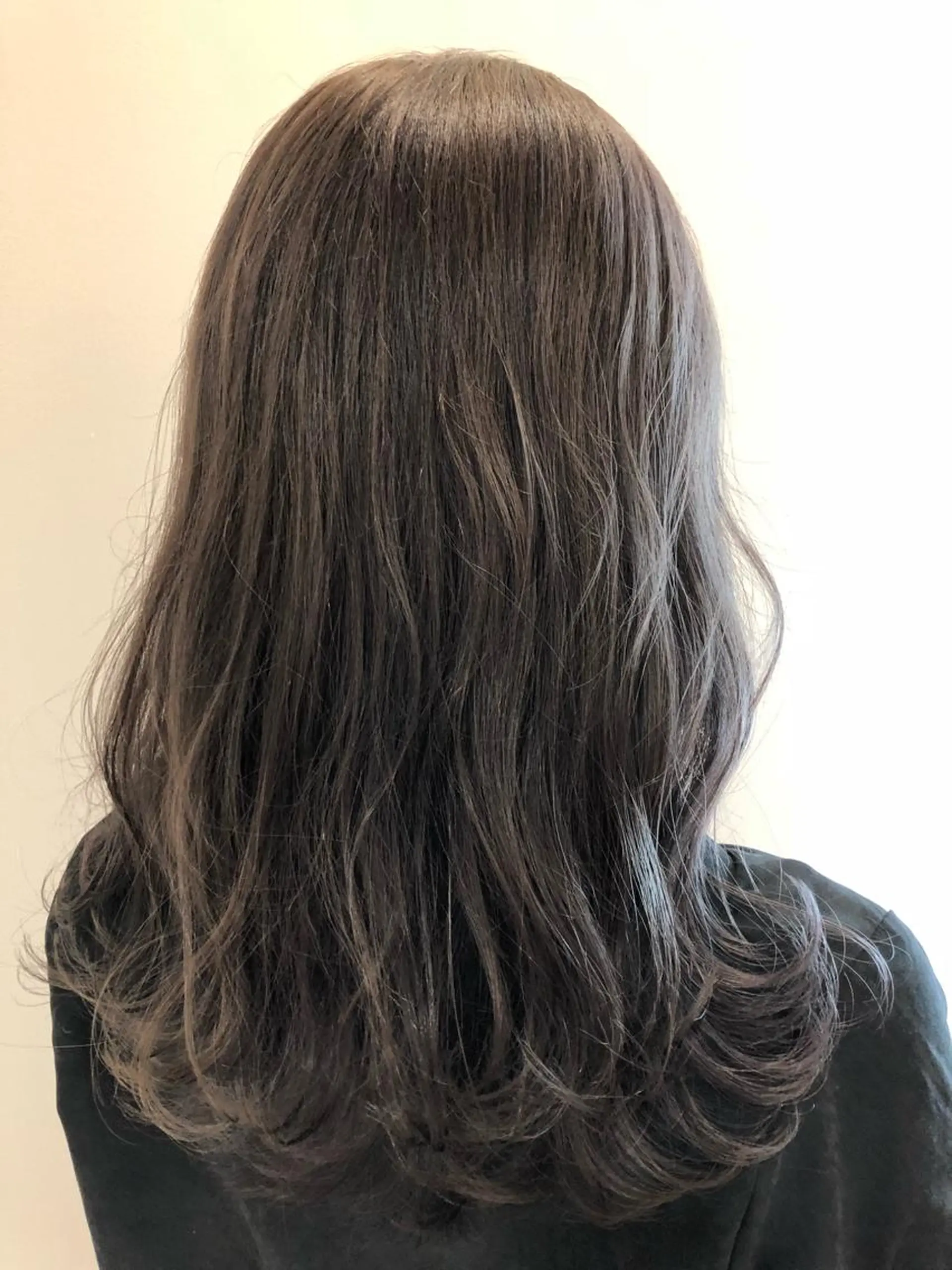 ロング カラー ベージュカラー ラベンダーカラー ラベンダーベージュ 似合わせ.ﾍｱｾｯﾄ 得意🌹井上美沙のヘアスタイル