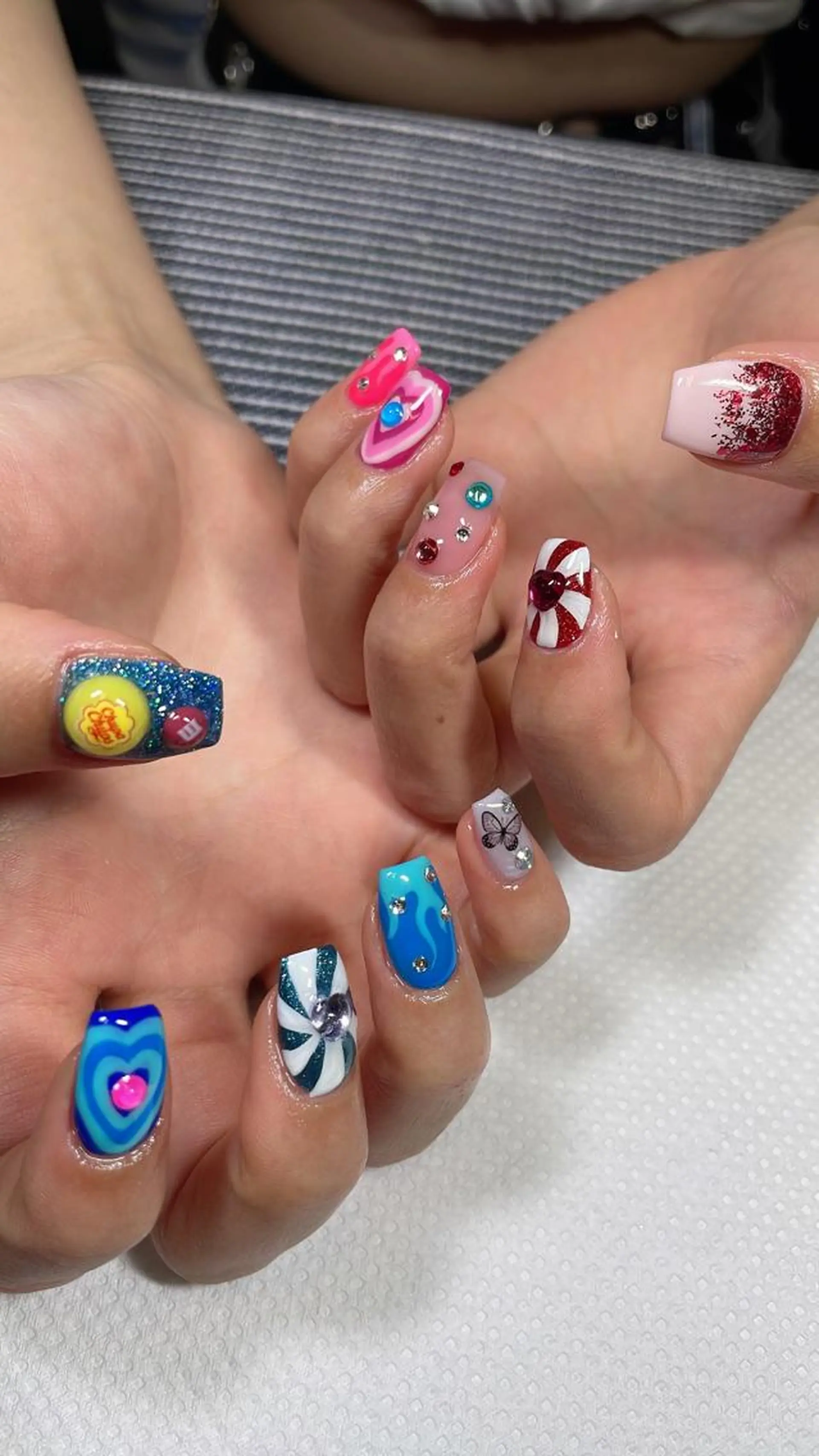 ネイル Munail サロン所属・むねいる nail salonのネイルデザイン