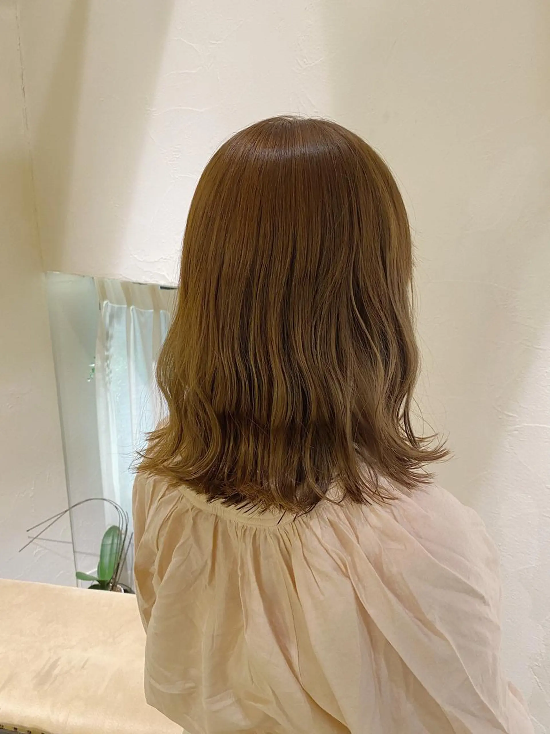 ミディアム 艶髪/艶カラー/縮毛 /   タキダのヘアスタイル