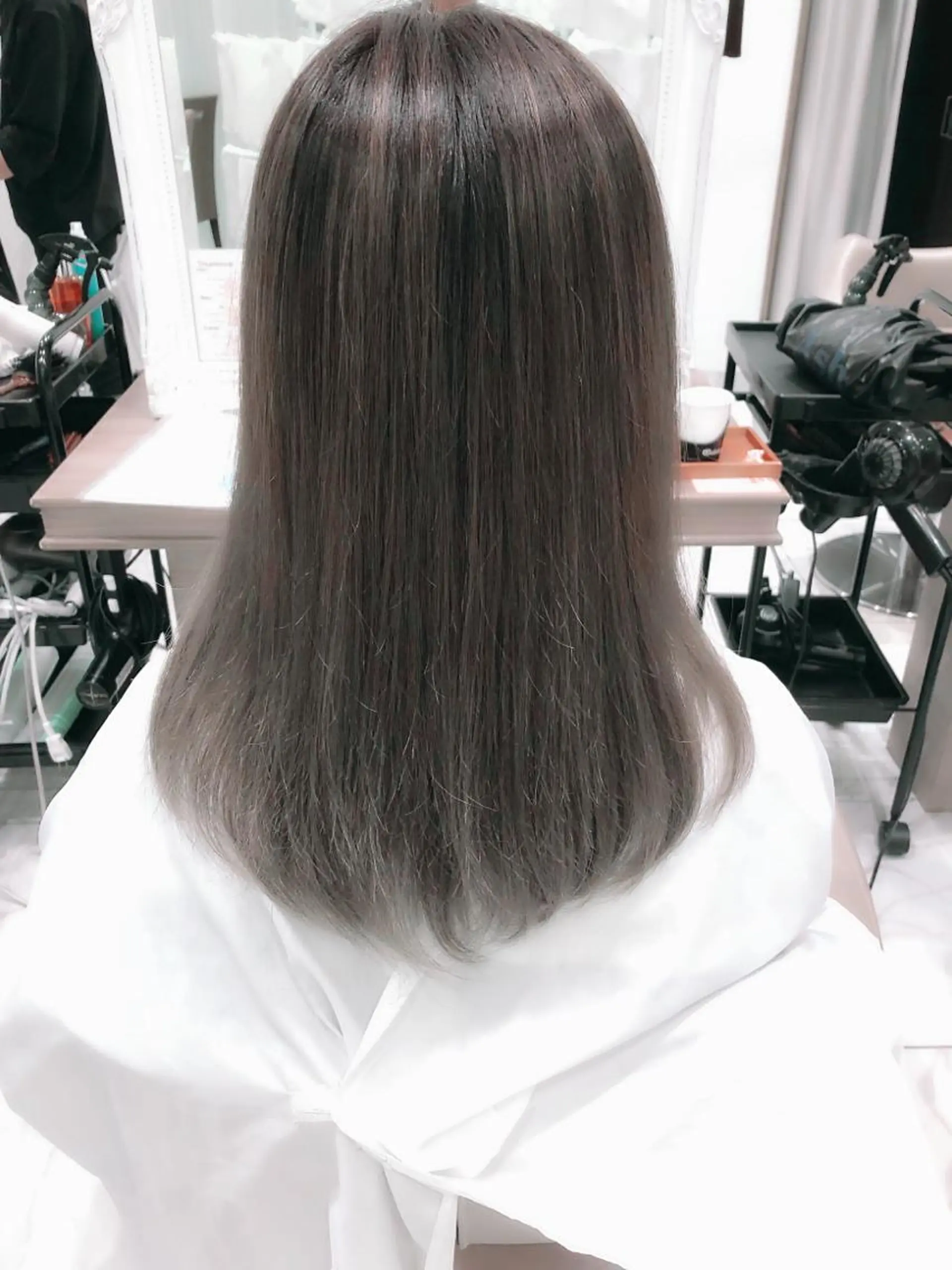 セミロング カラー 完全美髪特化 髪質改善/島　悠輔のヘアスタイル