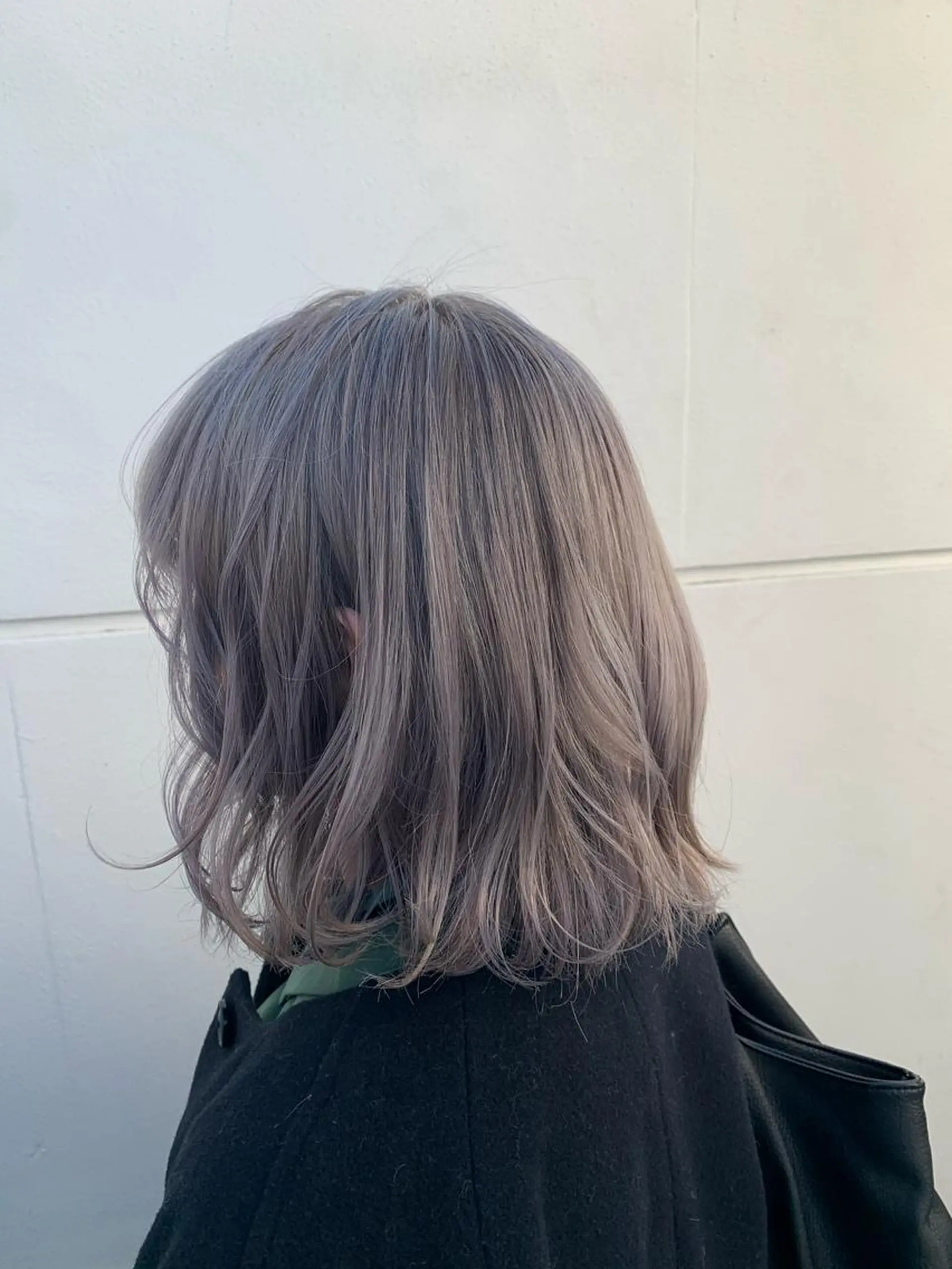 セミロング カラー パーマ セミロングパーマ ダブルカラー ヘアカラー トリートメント ✨髪のソムリエ✨ 岩川和生のヘアスタイル