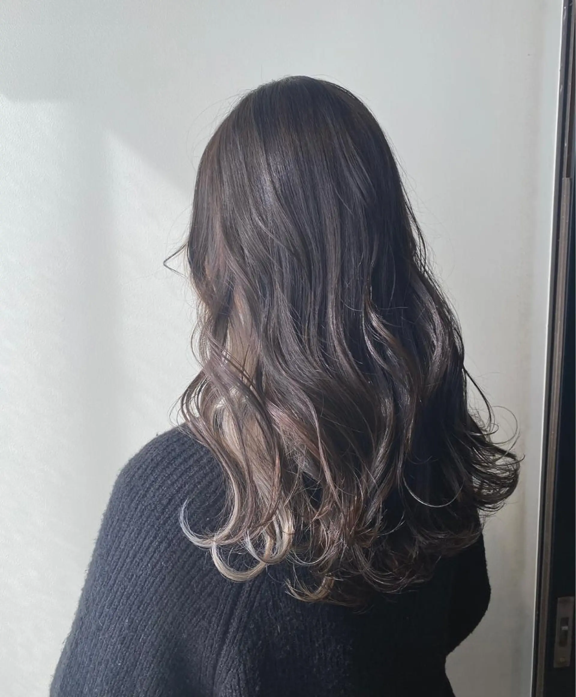 ロング カット ヘアカラー トリートメント 🌿ガクト 🌿艶髪透明感のヘアスタイル