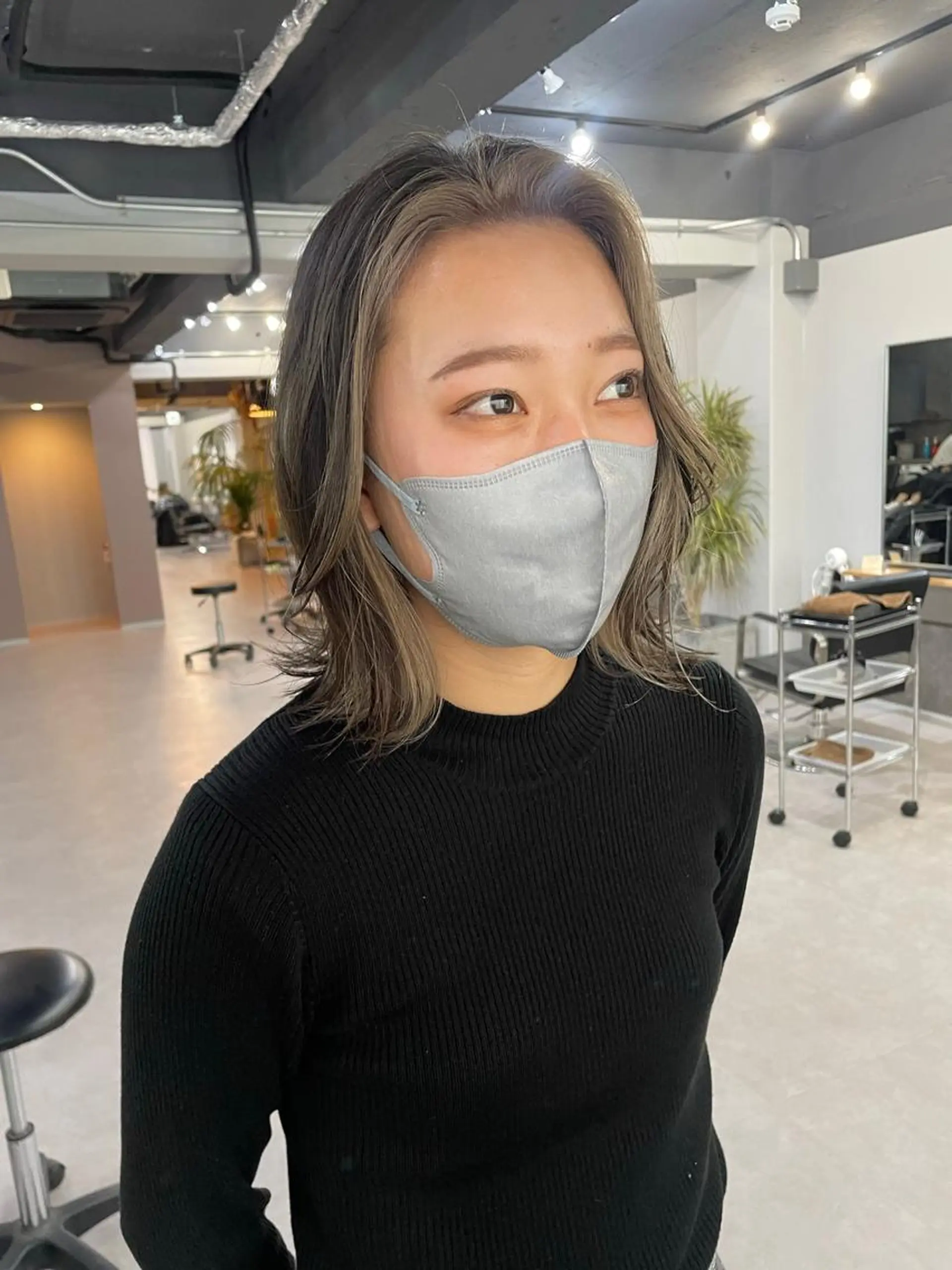 ショート カット ヘアカラー 倉辻 香奈子のヘアスタイル