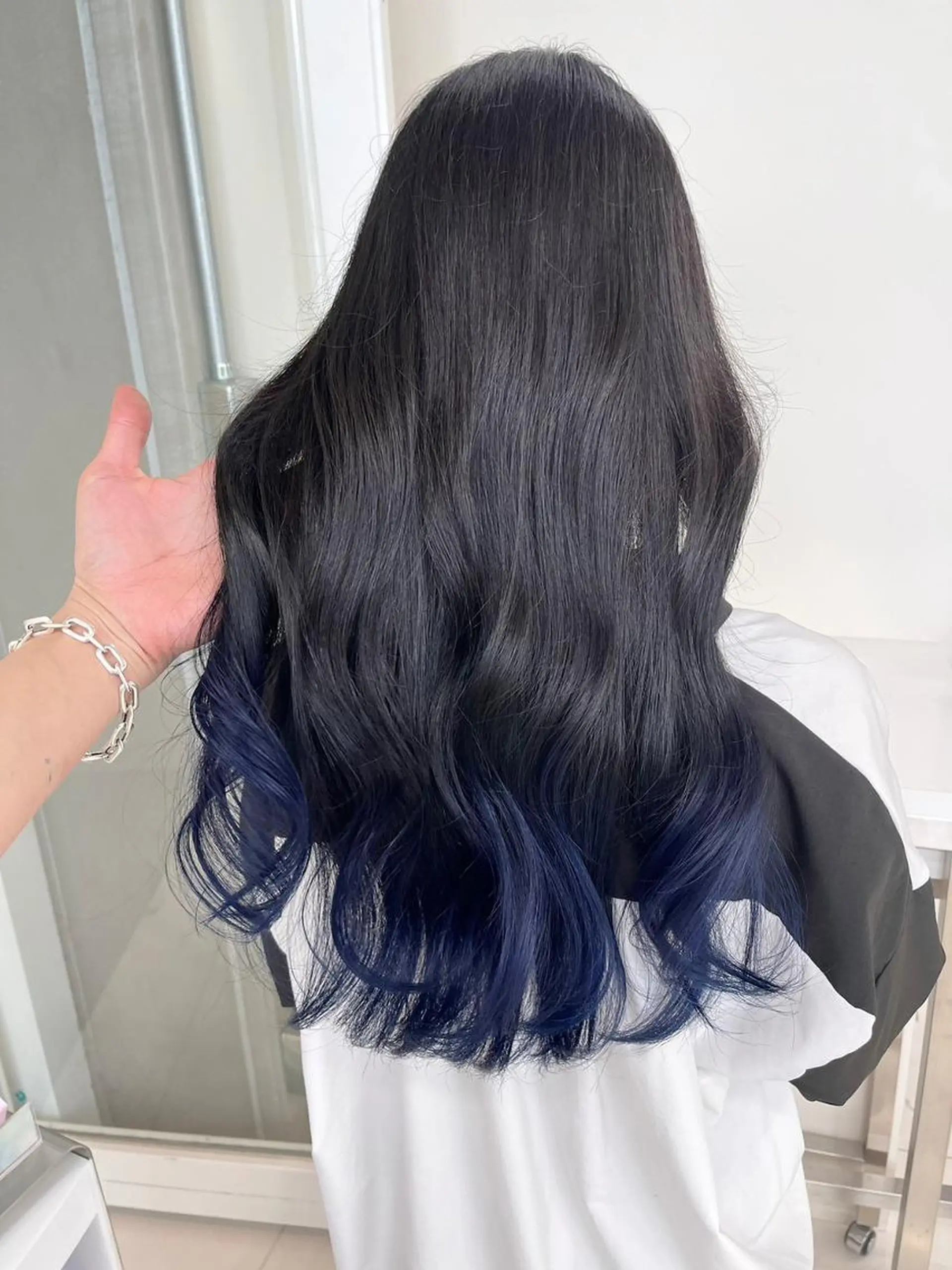 カラー ロング アディクシーカラー アッシュ ブルーカラー ダークアッシュ グレージュ 【公式】amble luxe池袋東口🩷のヘアスタイル