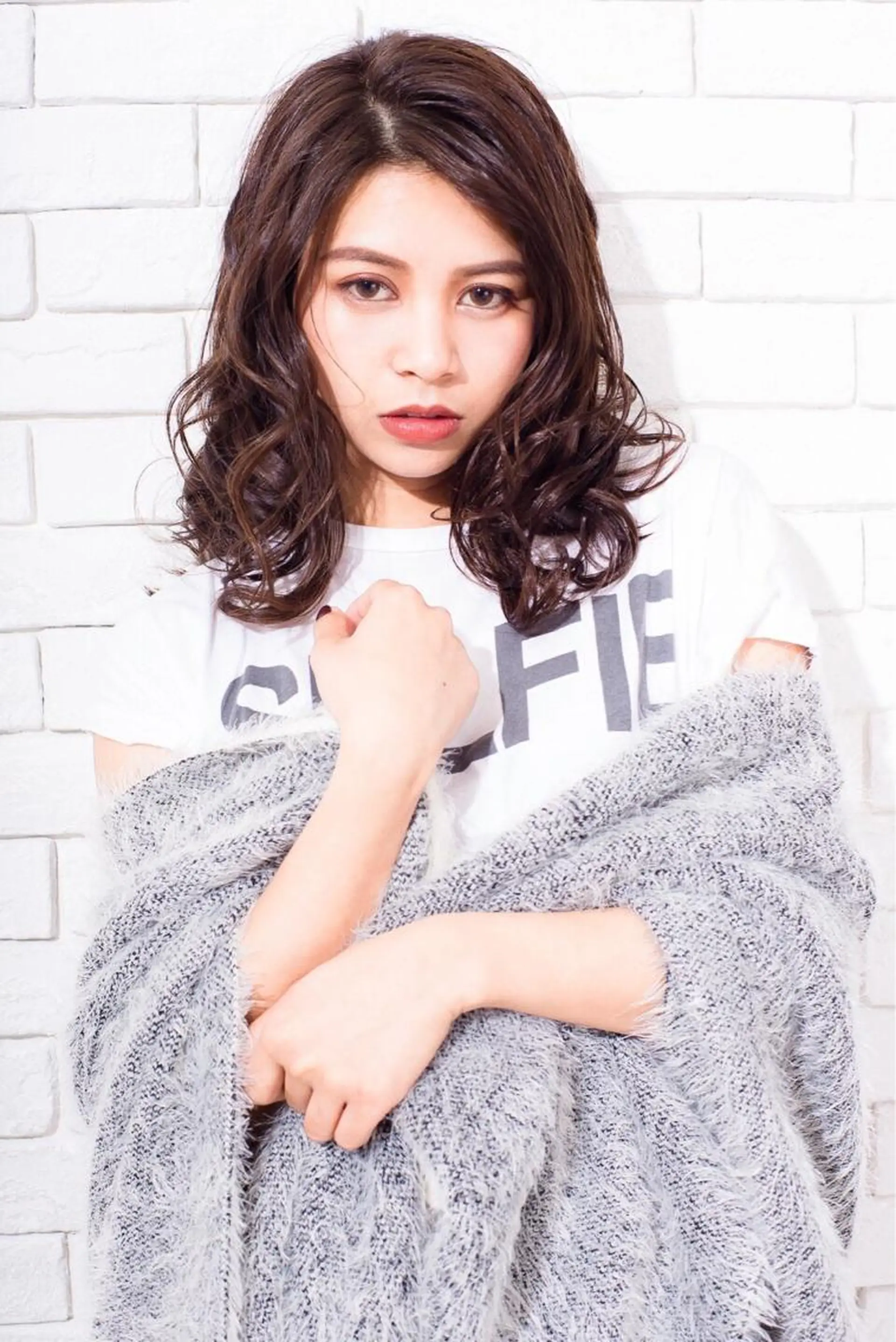 ミディアム カラー パーマ カット ヘアカラー パーマ トリートメント 朝比奈 志保のヘアスタイル