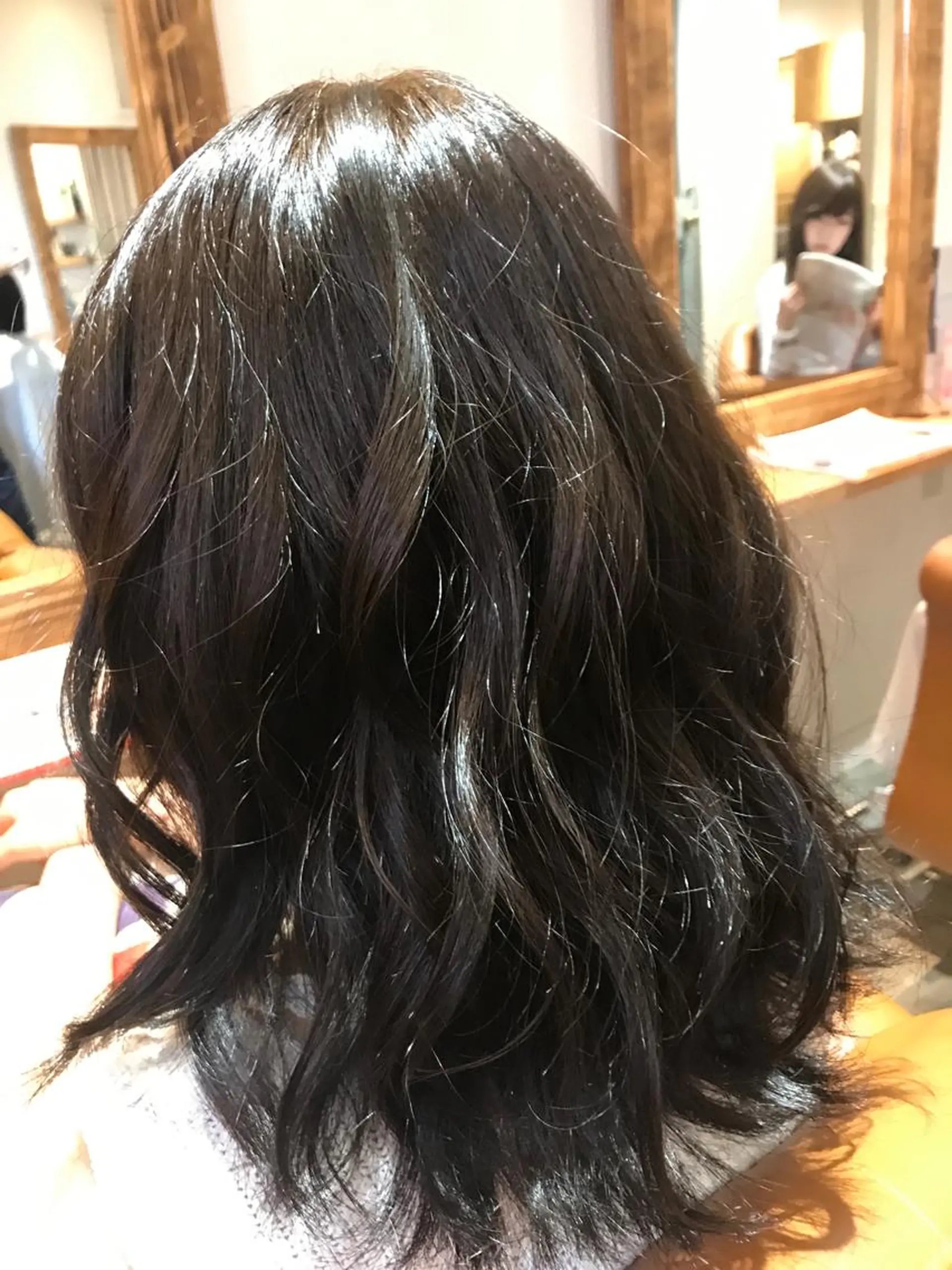 セミロング カラー 髪質改善×矯正🫧 韓国ヘアasamiのヘアスタイル