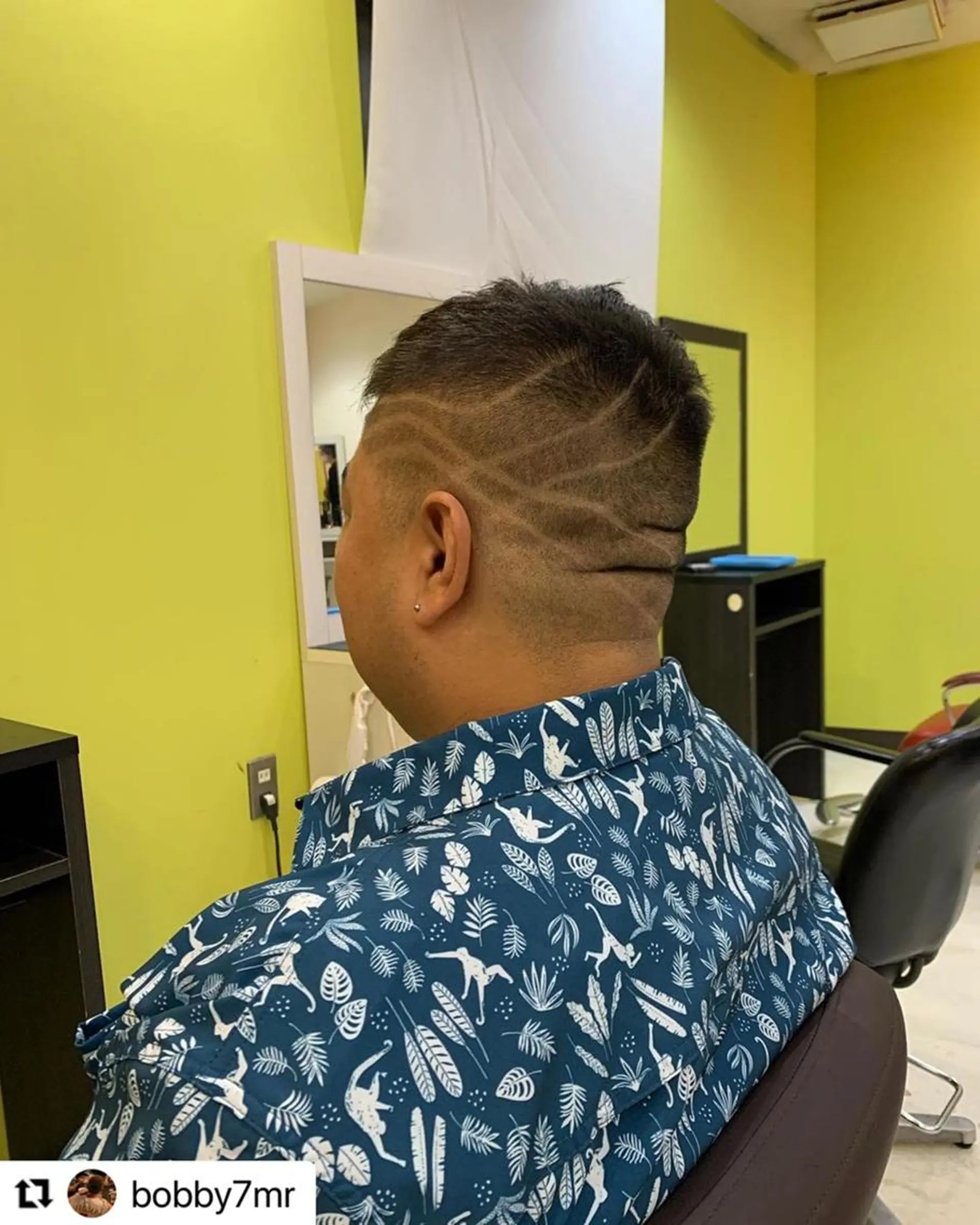 ミディアム カラー メンズ ミディアムパーマ フェードカット メンズパーマ 学生（メンズ向け） 学生 🩷Eny terrace🩷のヘアスタイル