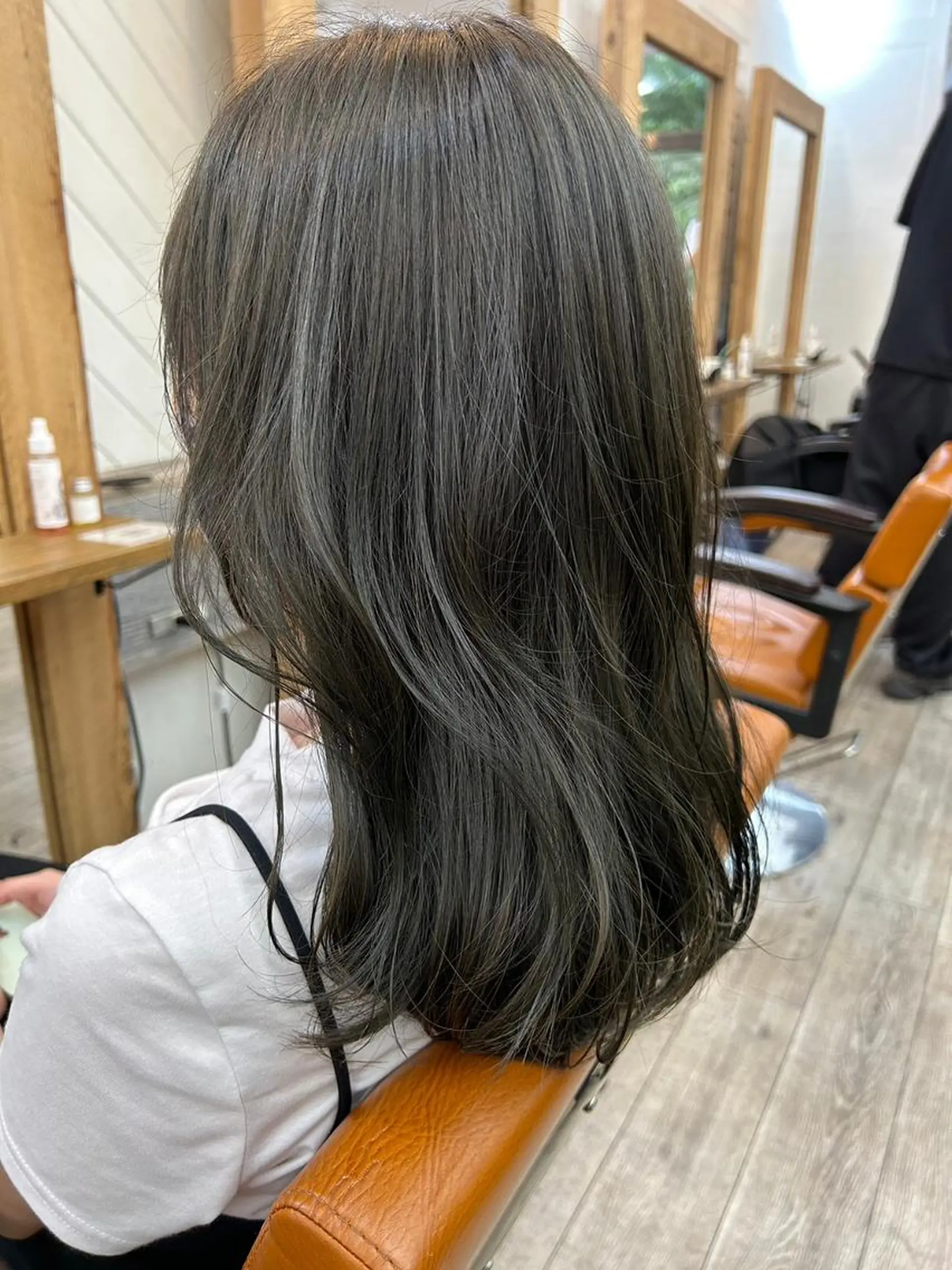 ミディアム カラー パーマ ヘアアレンジ ミディアムパーマ バレイヤージュ ブリーチ ケアブリーチ ダブルカラー 癒しの半個室サロン 🌿ROW町田のヘアスタイル