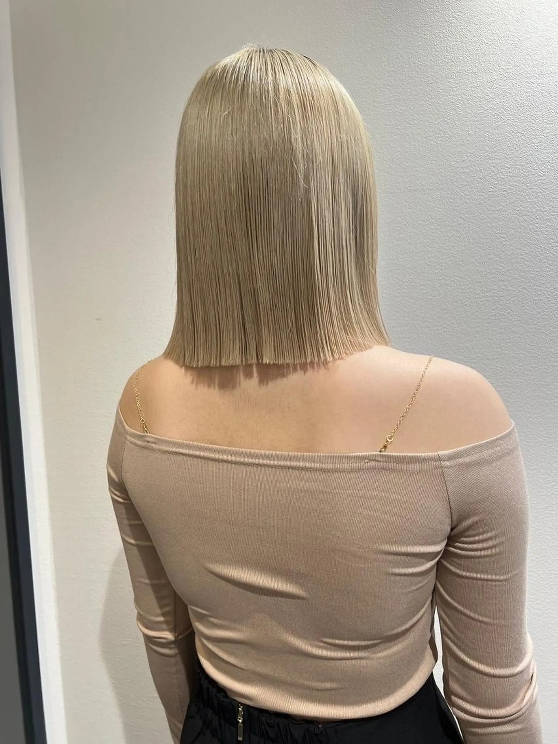 ミディアム カラー 山崎 れいなのヘアスタイル