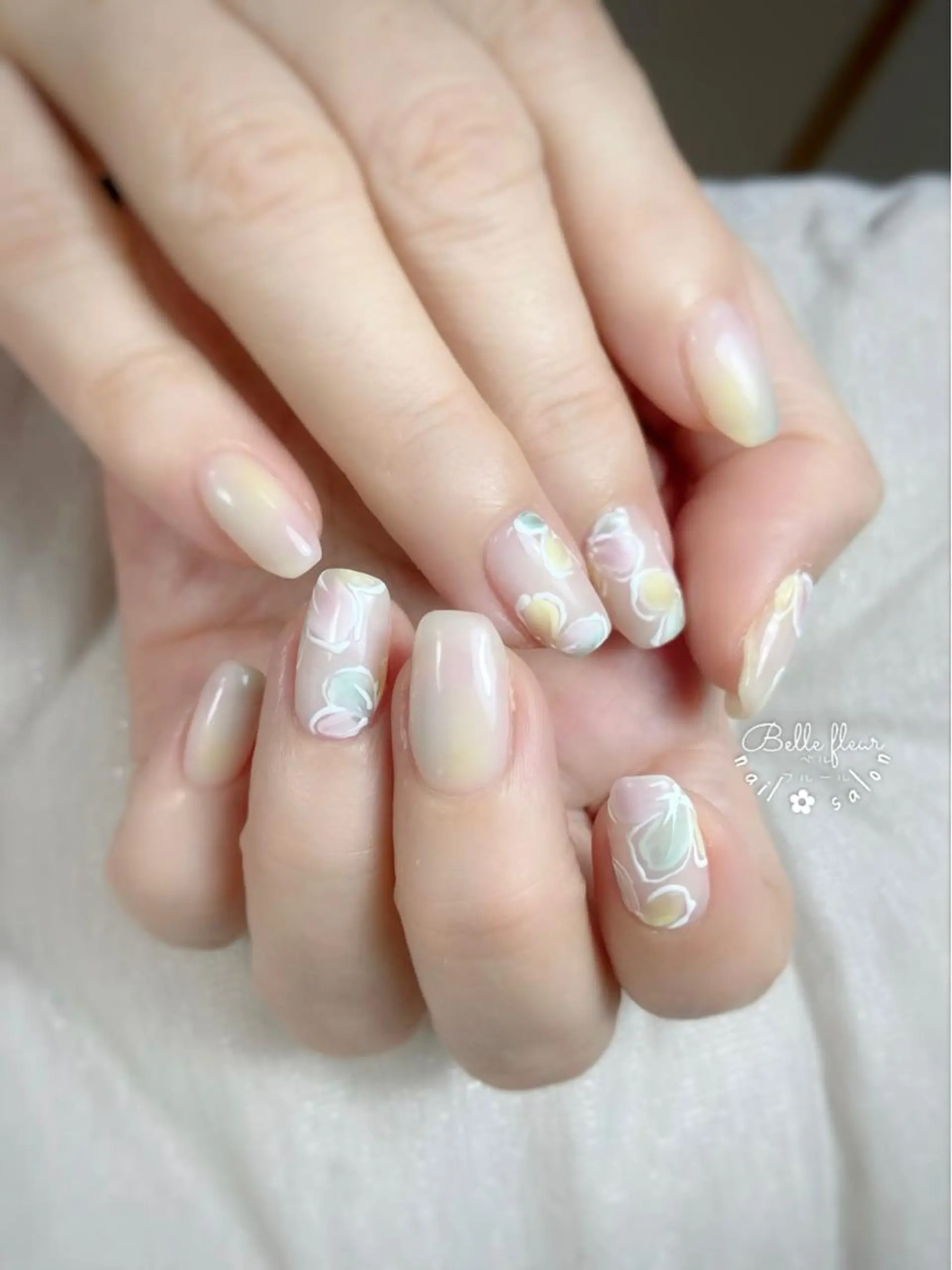ネイル フラワーネイル ﾈｲﾙｻﾛﾝ Bellefleurのネイルデザイン