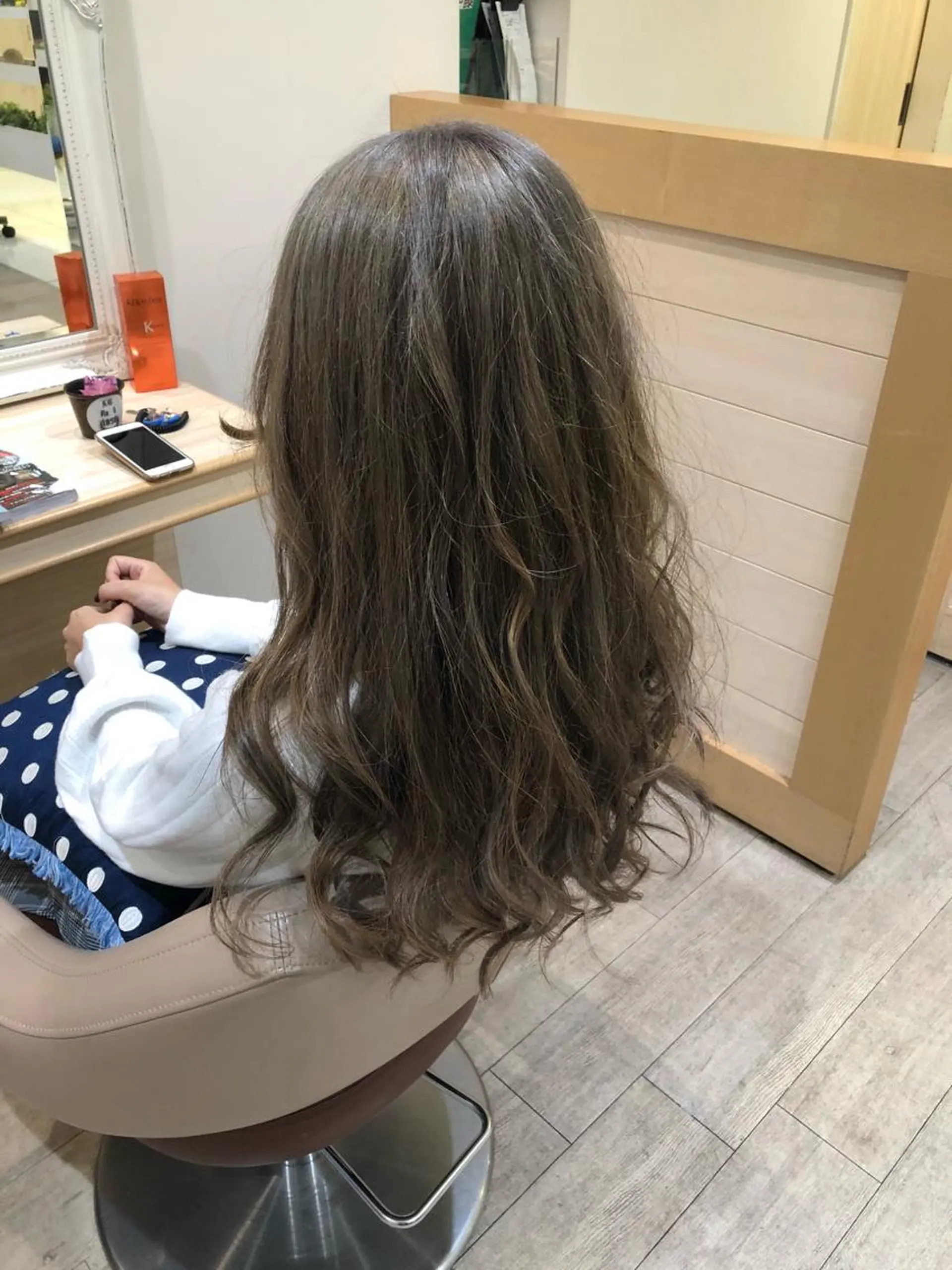 ロング カラー アッシュ 店長     押野 勇也のヘアスタイル