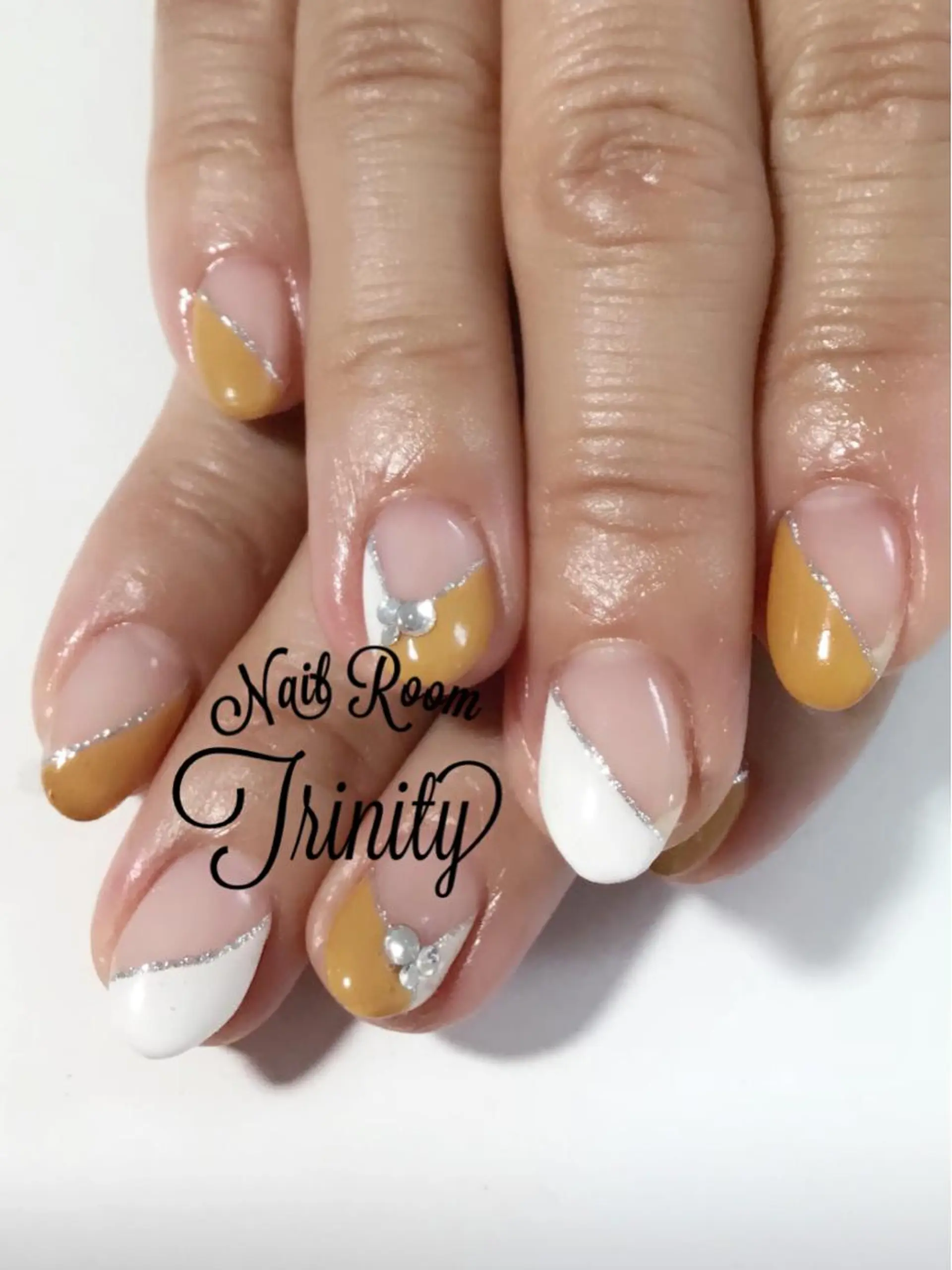 ネイル ハンドネイル Trinity staffのネイルデザイン