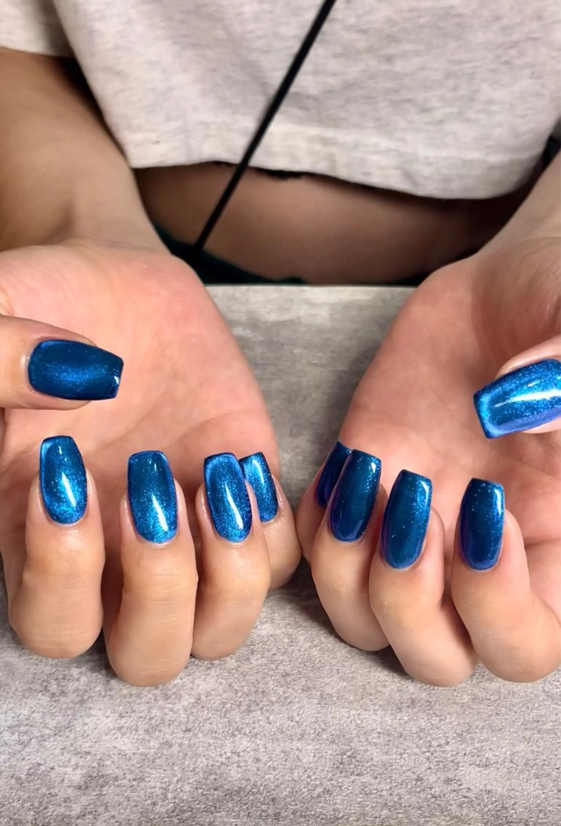 ネイル ブルー マグネットネイル ハンドネイル Beauty Salon GIGI所属・GIGI AYA🦋のネイルデザイン