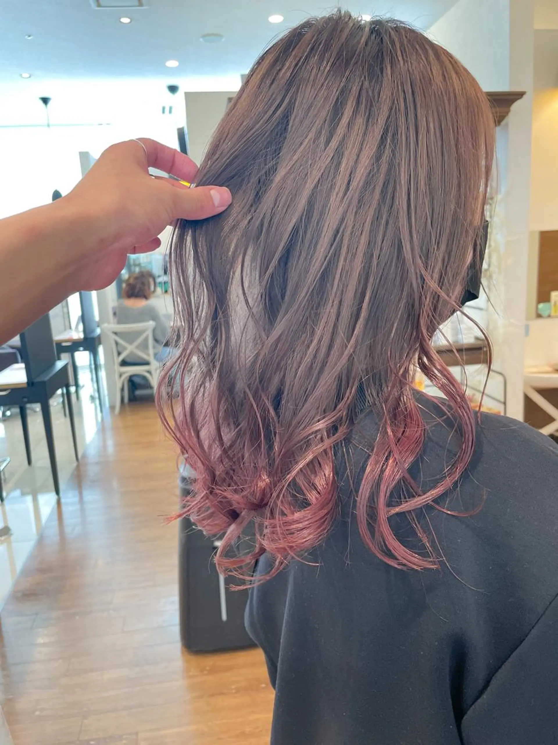 セミロング カラー グラデーションカラー ヘアカラー トリートメント 髪質改善/ブリーチ 田代 龍我のヘアスタイル