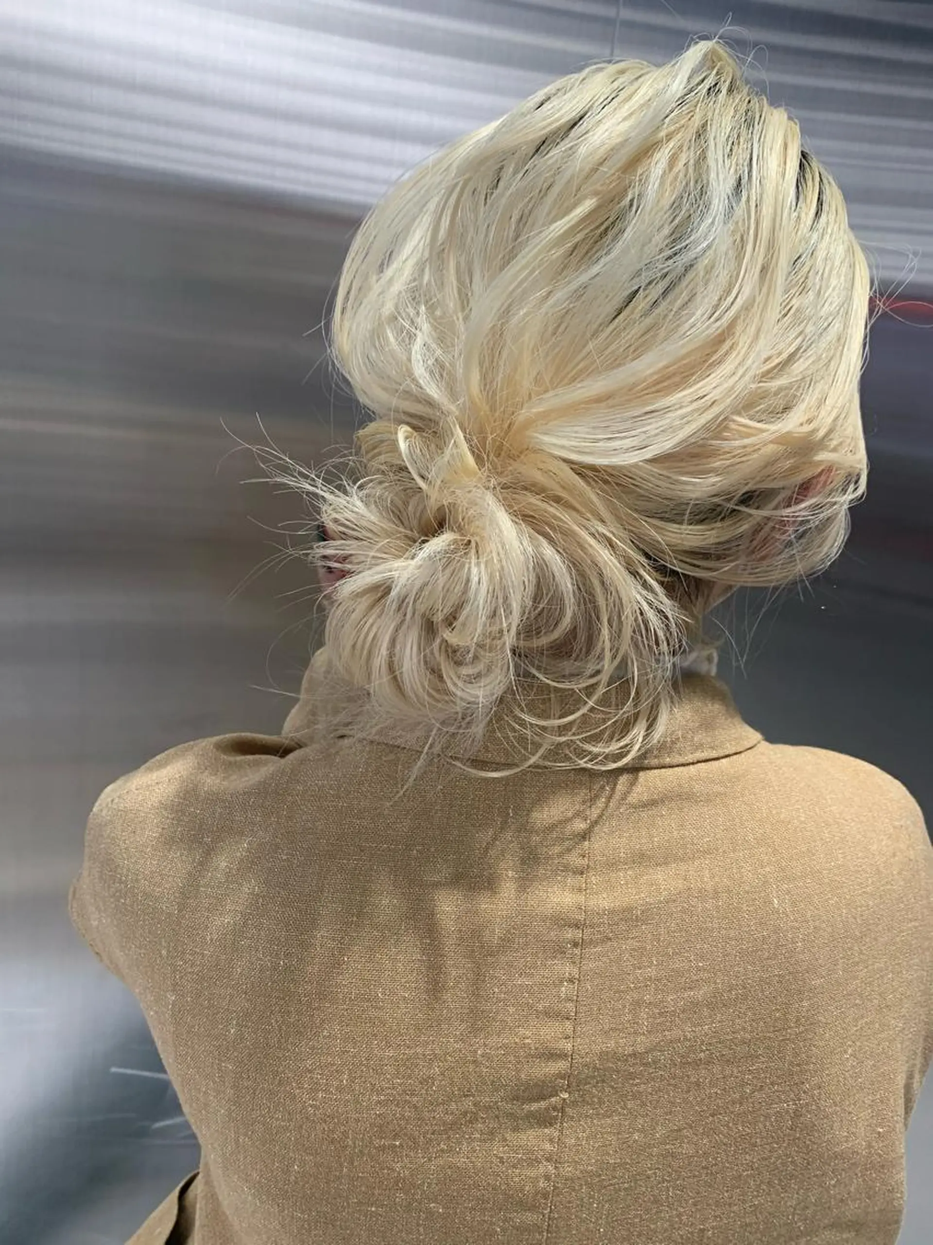 セミロング ヘアアレンジ 平野 優奈のヘアスタイル