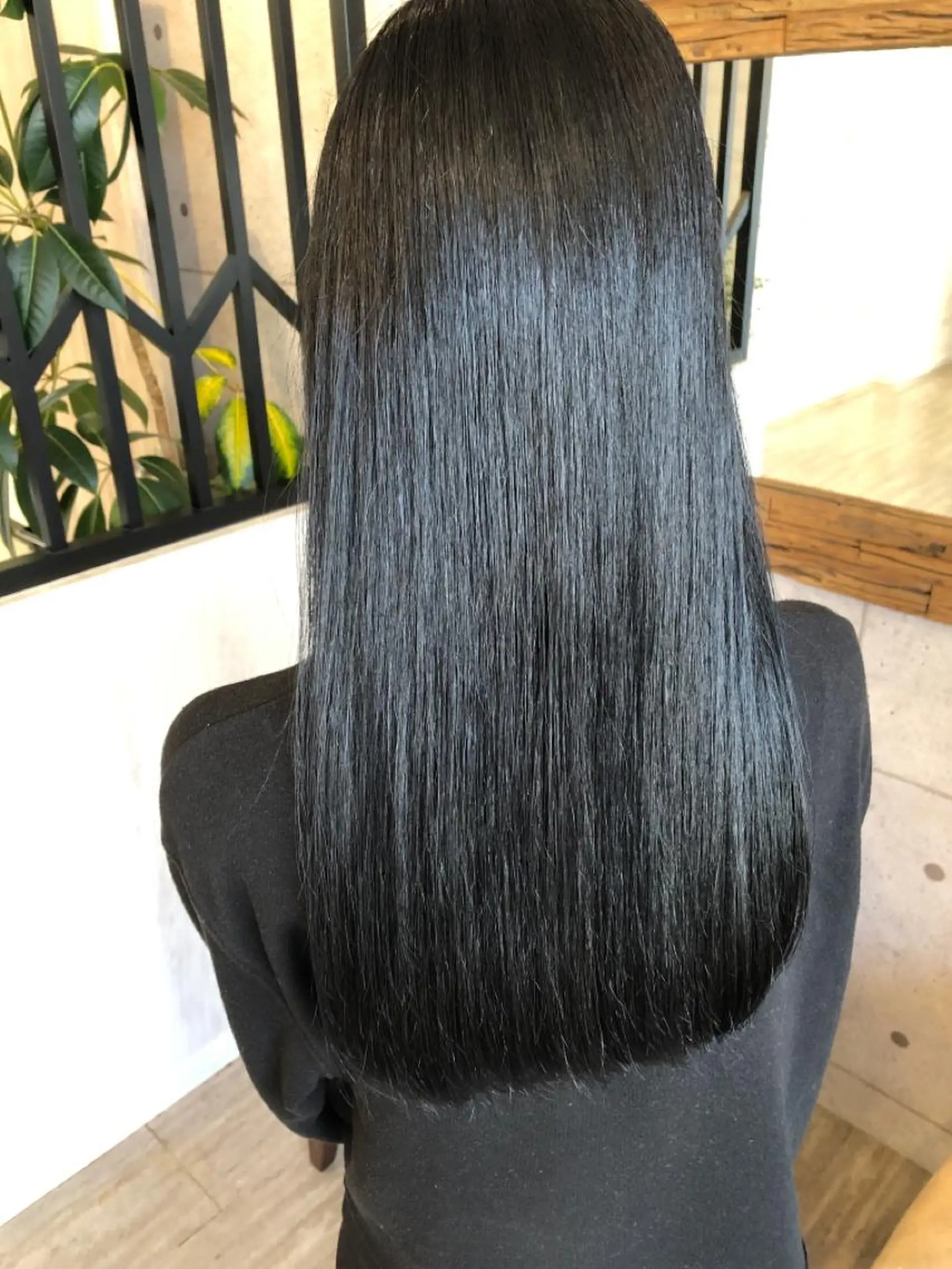 ロング ロング カラーパティシエ facce🌼ikoのヘアスタイル