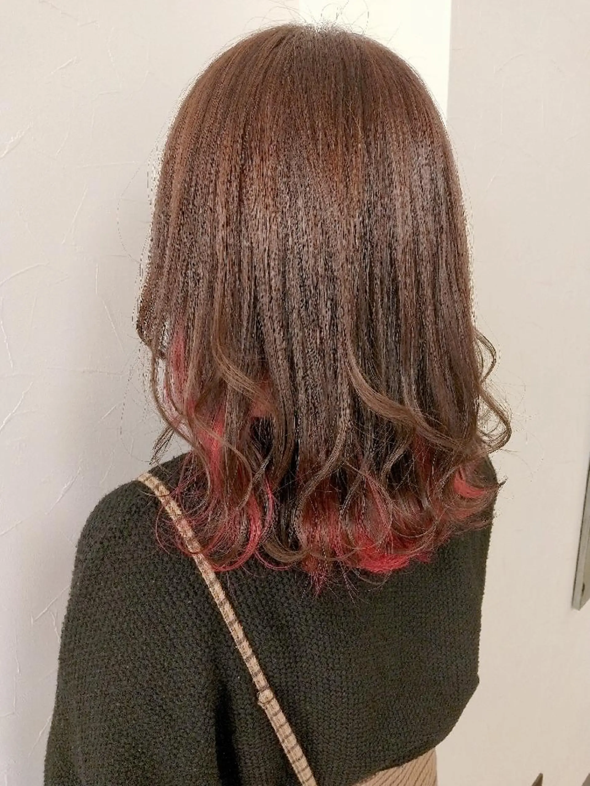 ミディアム カラー バレイヤージュ ブリーチ ダブルカラー グラデーションカラー ハイライトカラー デザインカラー髪質 改善Lilithのその他イメージ