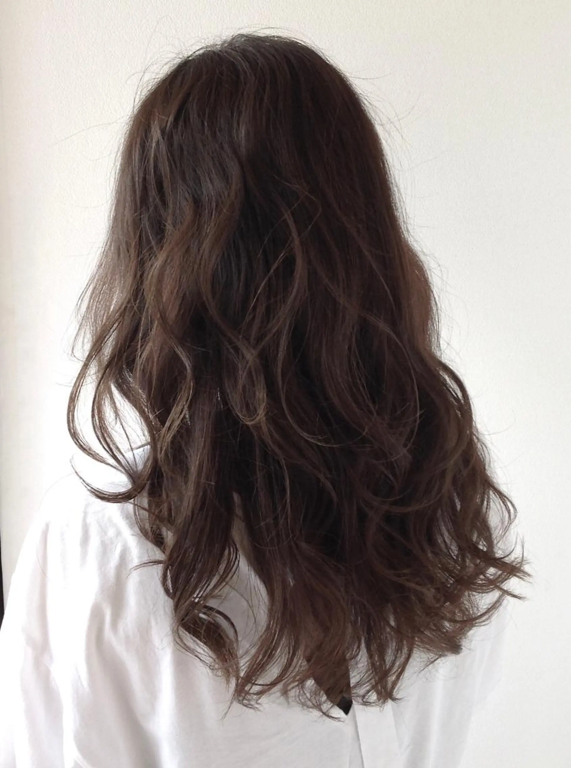 ロング カラー 透明感カラー グレージュ イルミナカラー エイジングケア特化 美容師✂️山崎竜二のヘアスタイル