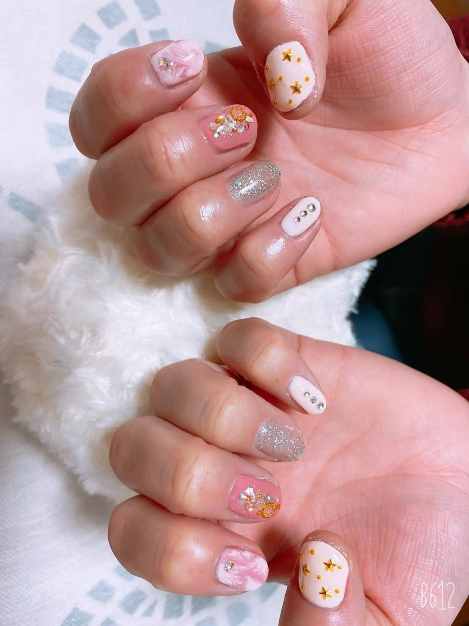 ネイル The Best Beauty受付担当のヘアスタイル