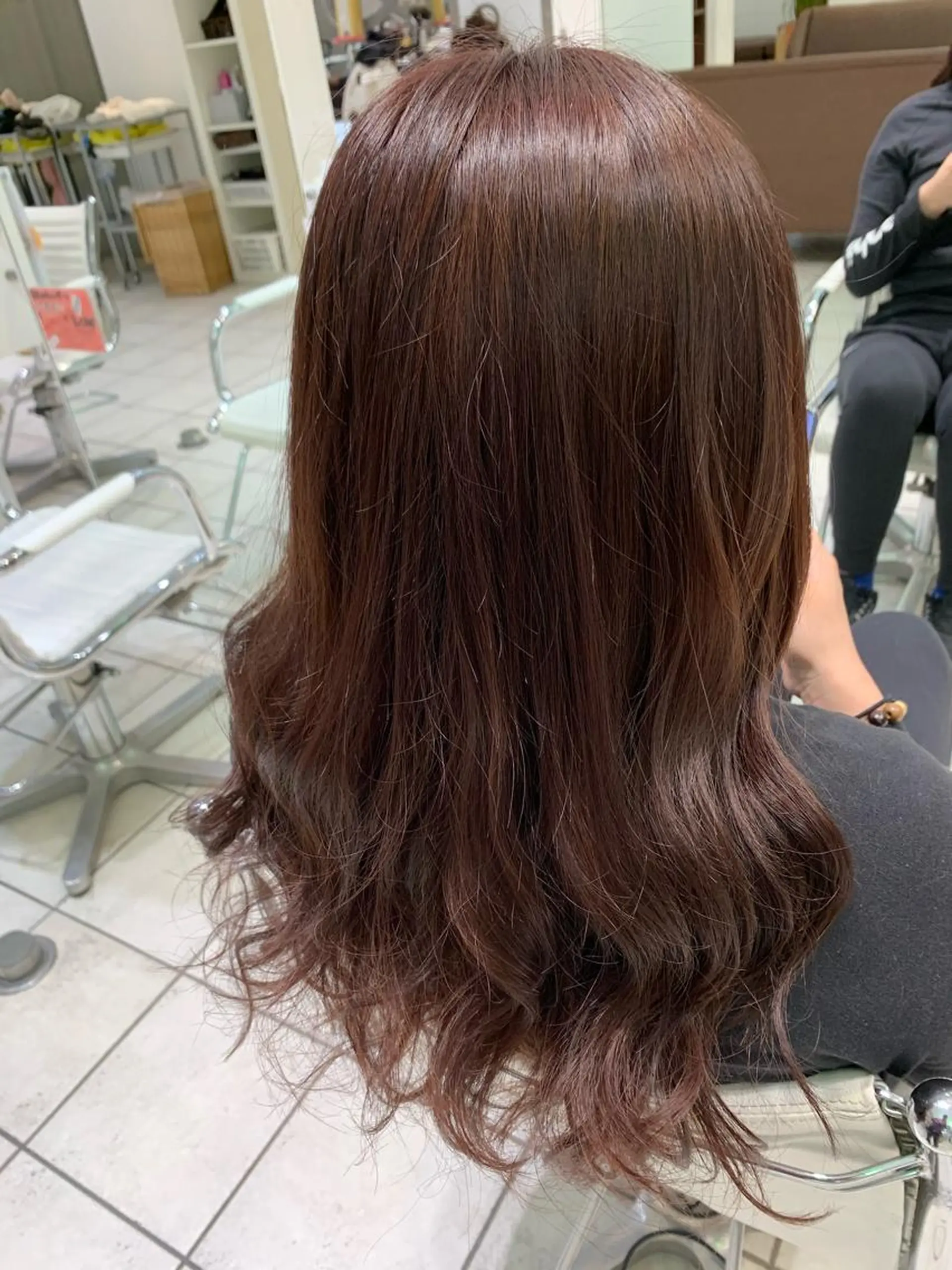 セミロング カラー Uni.所属・地毛風ストレート/ 髪質改善/榎本流行のヘアスタイル