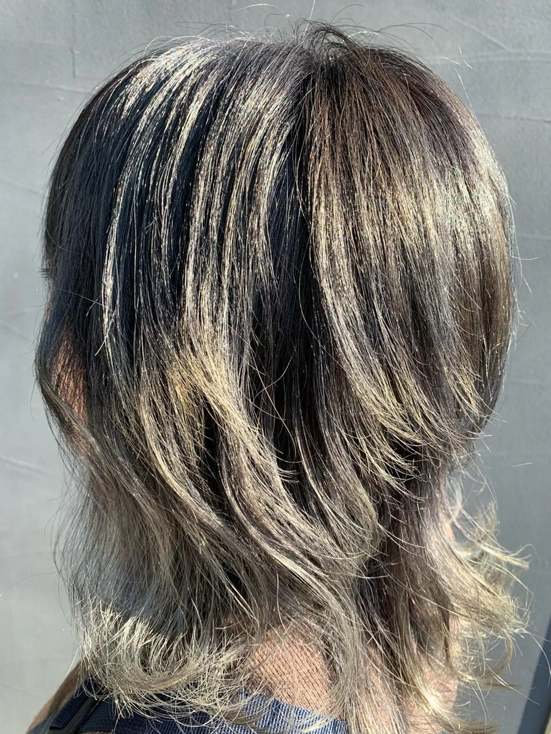 ミディアム Aya/四条烏丸/ インナーカラーのヘアスタイル